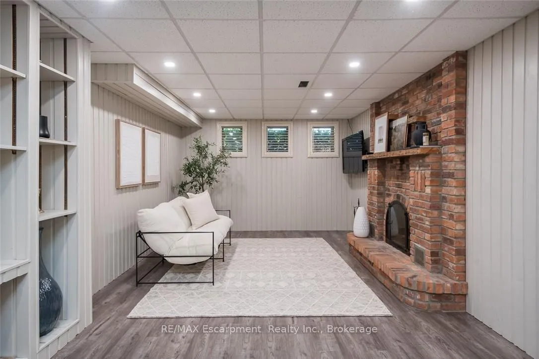 Photo 27 of 45 Amberwood Street, Hamilton, Stoney Creek Mountain — HOMEH