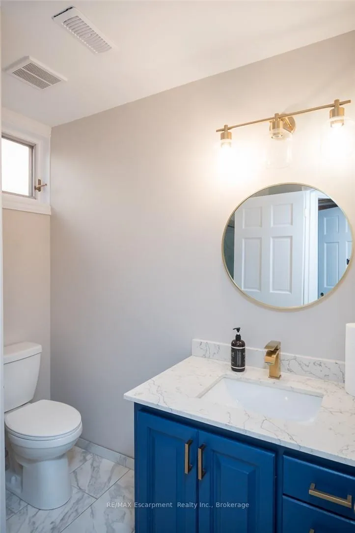 Photo 31 of 45 Amberwood Street, Hamilton, Stoney Creek Mountain — HOMEH