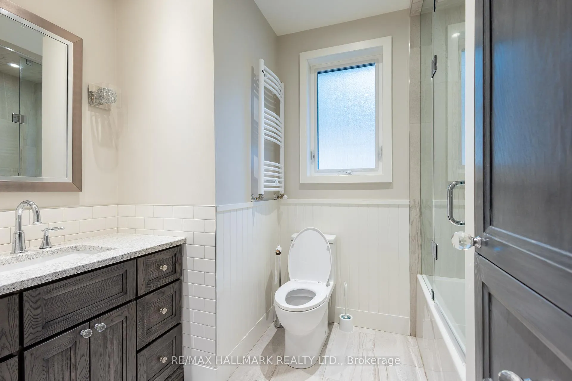 Photo 23 of Unit Main Fl, 96 Glen Davis Crescent, Toronto, East End-Danforth — HOMEH