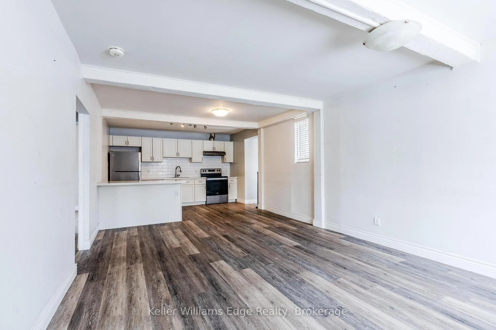 Photo 2 of Unit 1, 1208 West 5th Street, Hamilton, Sheldon — HOMEH