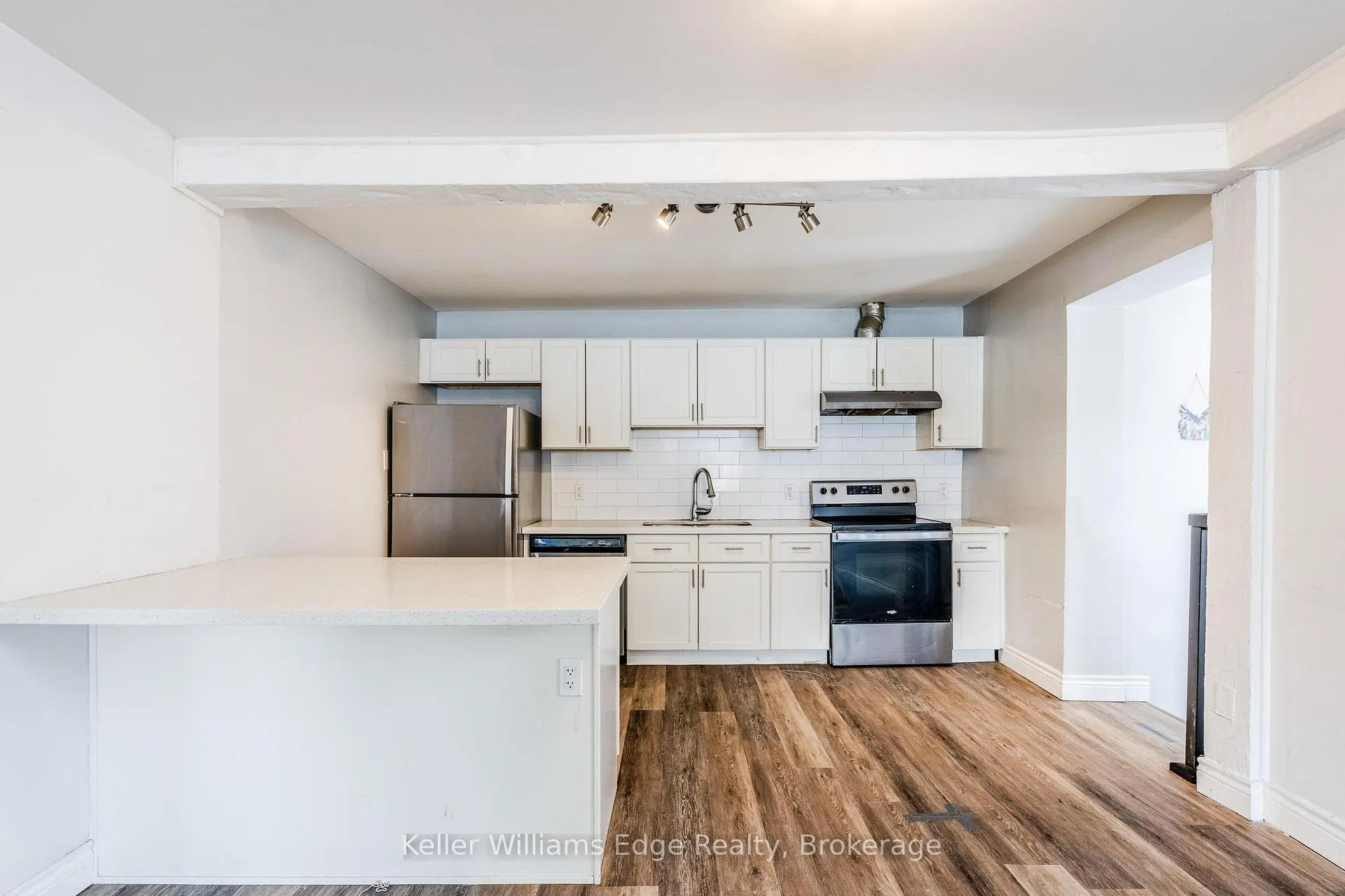 Photo 6 of Unit 1, 1208 West 5th Street, Hamilton, Sheldon — HOMEH
