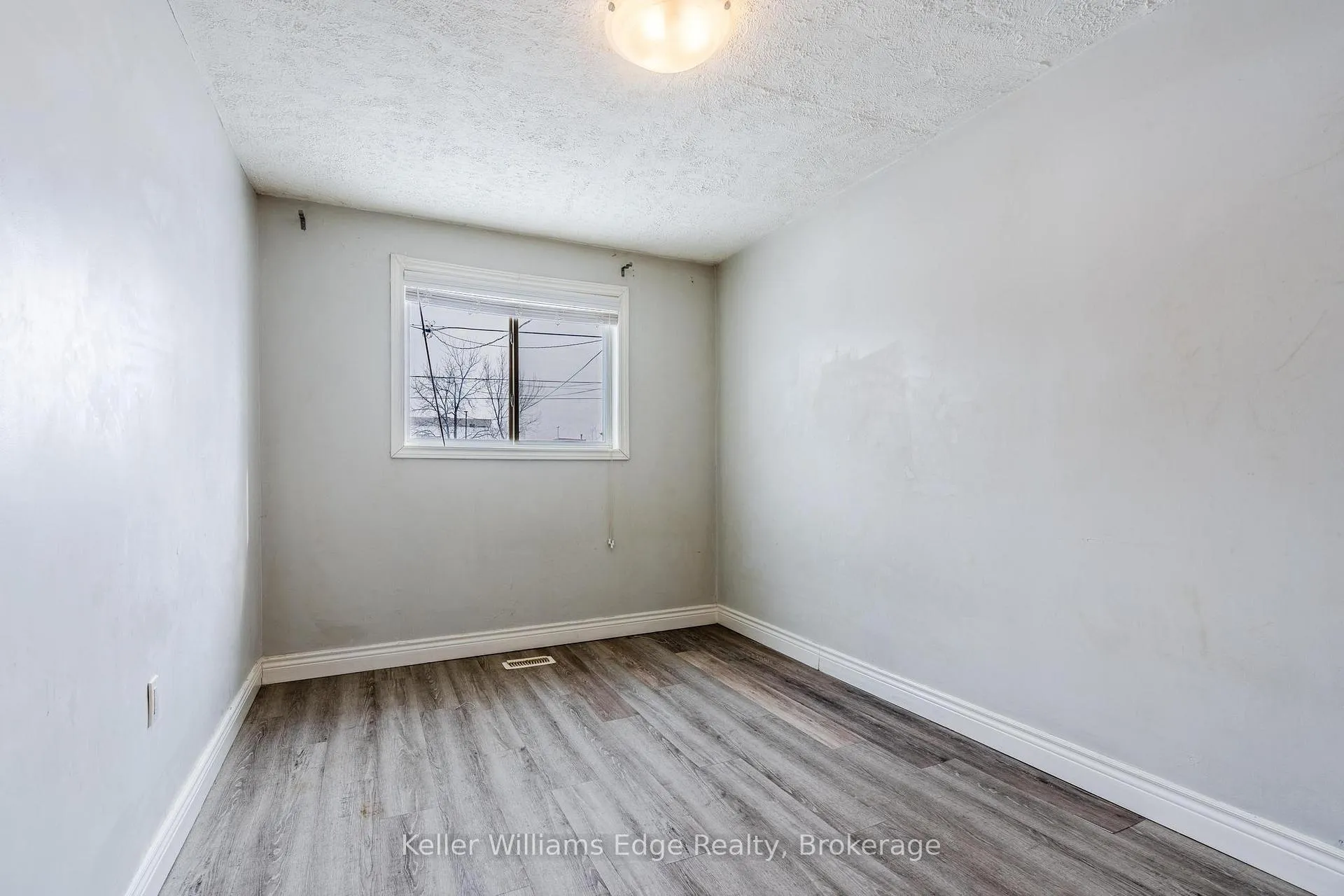 Photo 9 of Unit 1, 1208 West 5th Street, Hamilton, Sheldon — HOMEH