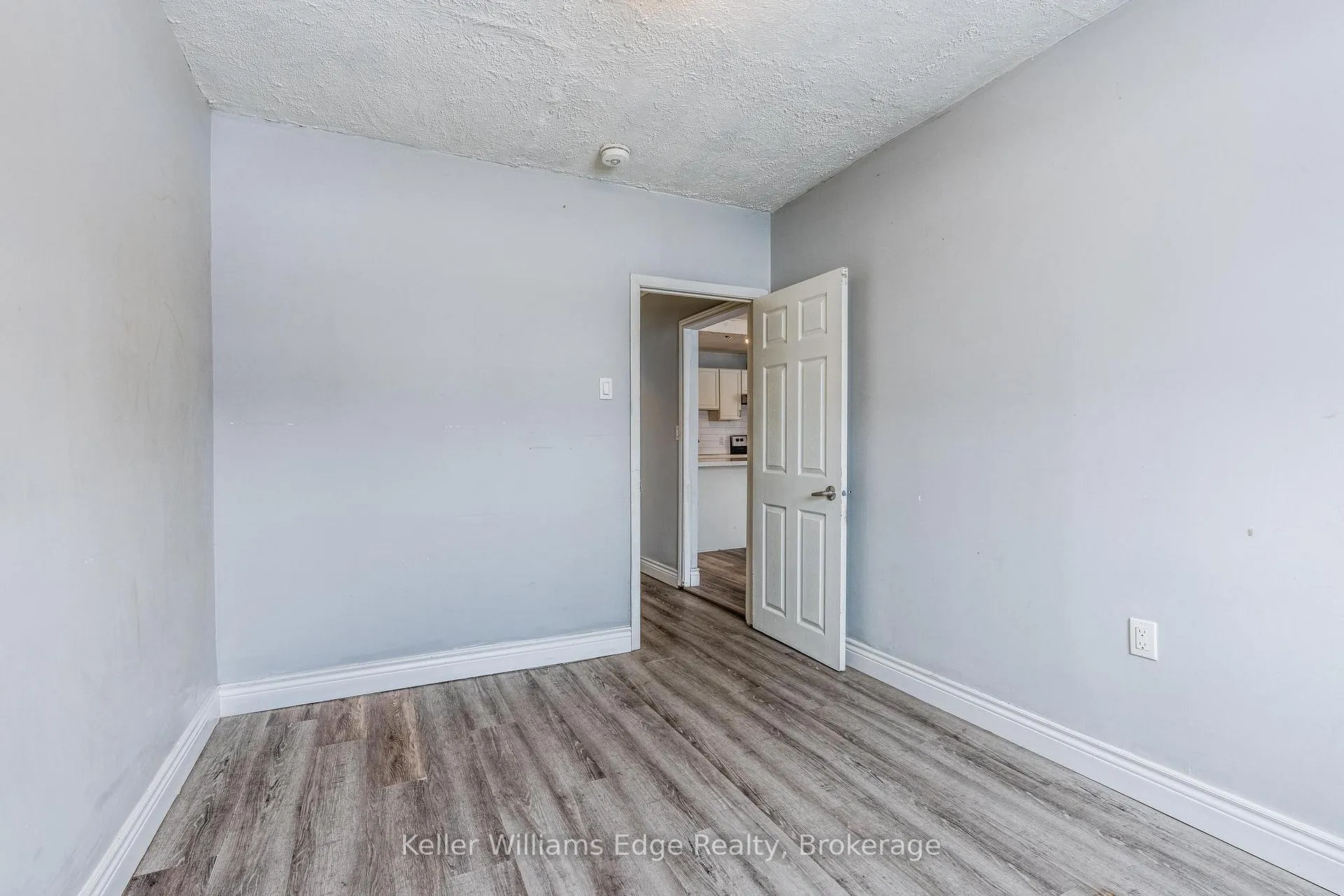 Photo 10 of Unit 1, 1208 West 5th Street, Hamilton, Sheldon — HOMEH