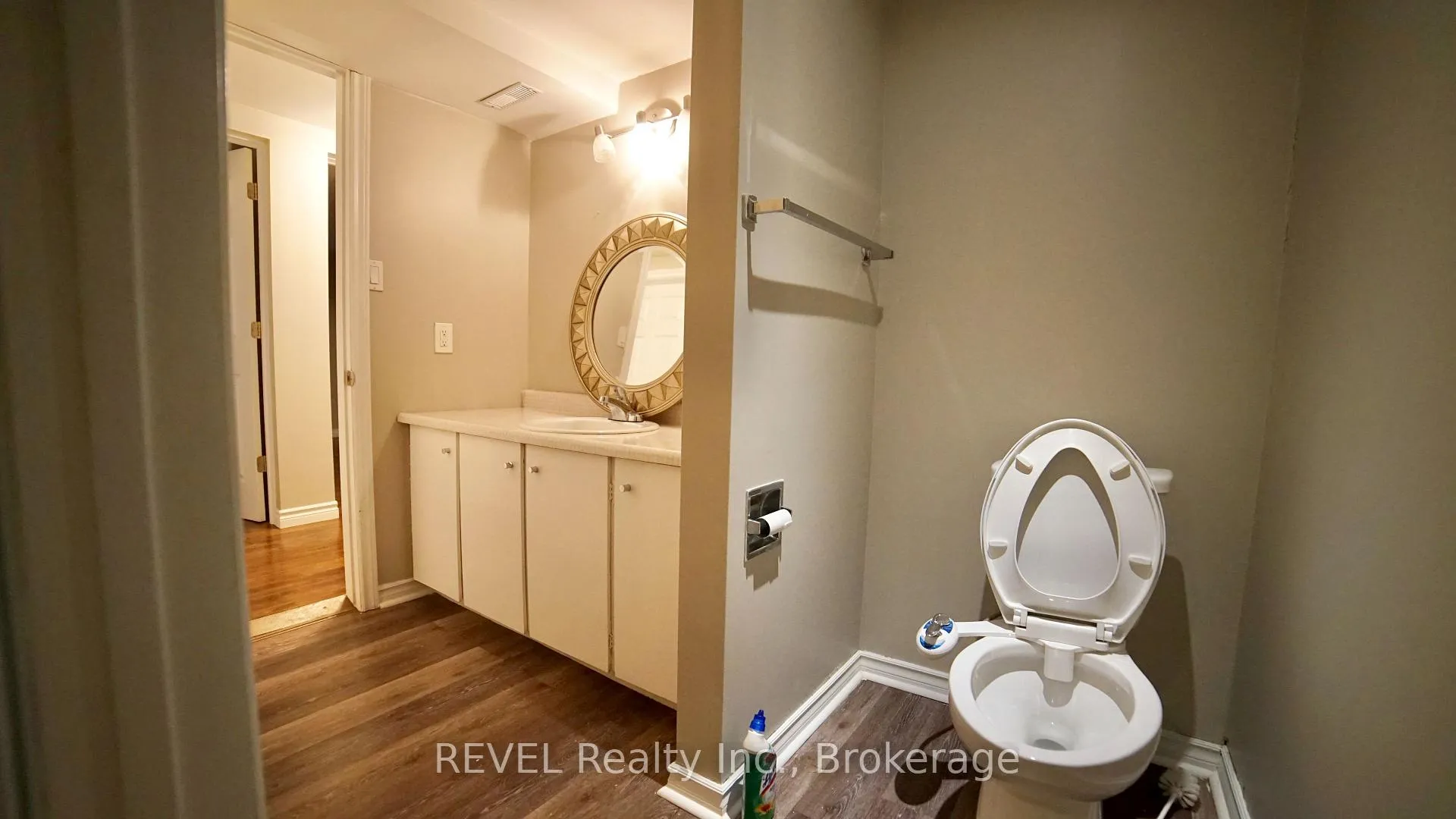 Photo 15 of Unit Lower, 26 Belton Boulevard, St. Catharines, Glendale/Glenridge — HOMEH