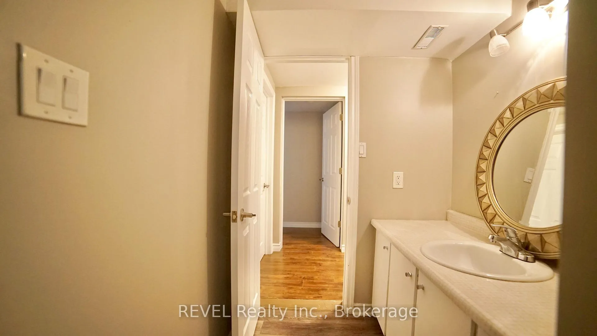 Photo 16 of Unit Lower, 26 Belton Boulevard, St. Catharines, Glendale/Glenridge — HOMEH