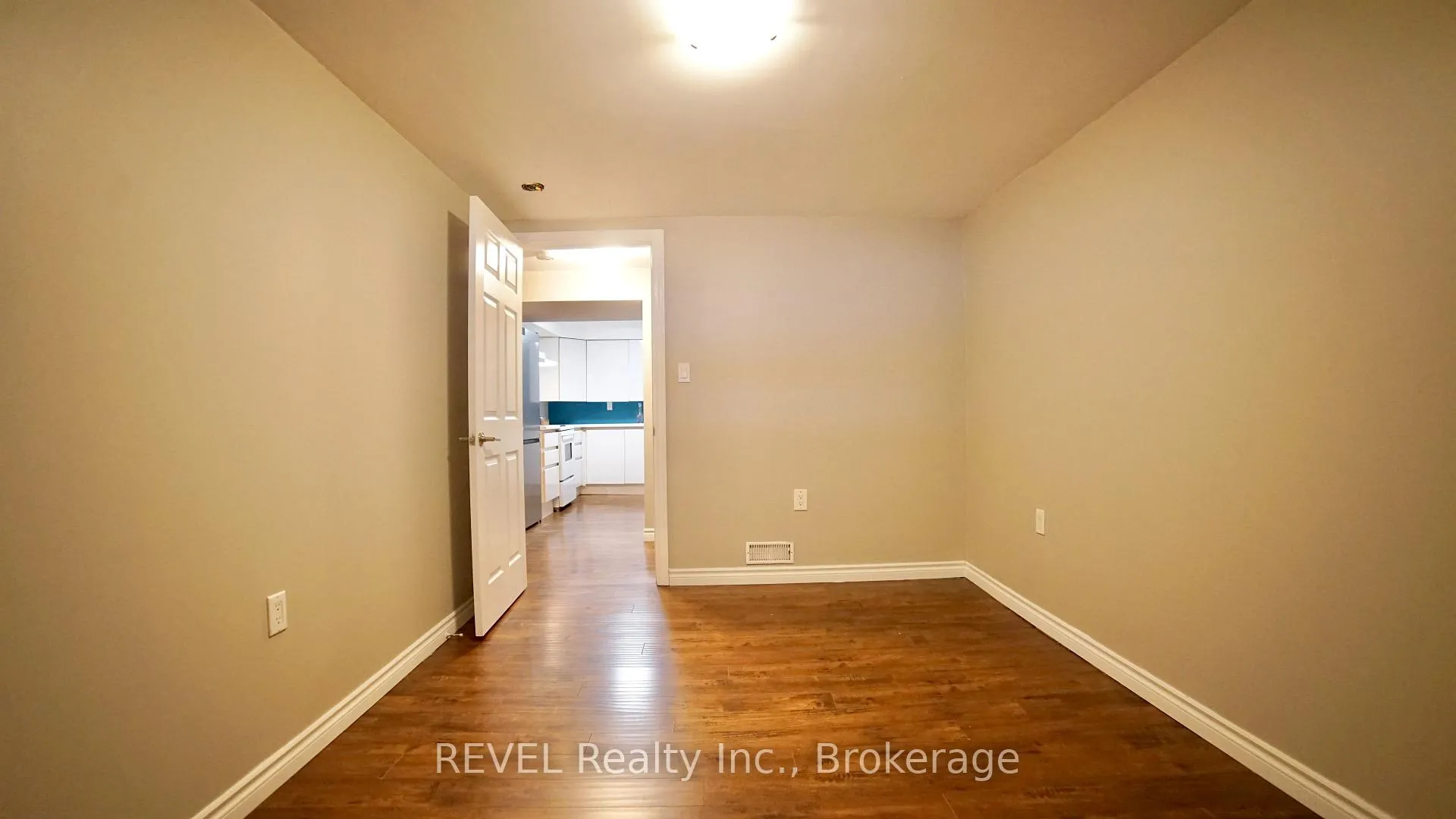 Photo 18 of Unit Lower, 26 Belton Boulevard, St. Catharines, Glendale/Glenridge — HOMEH