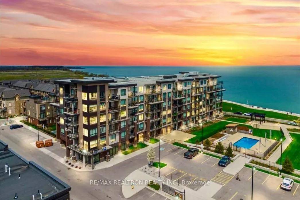 Front of Unit 604, 40 Esplanade Lane
