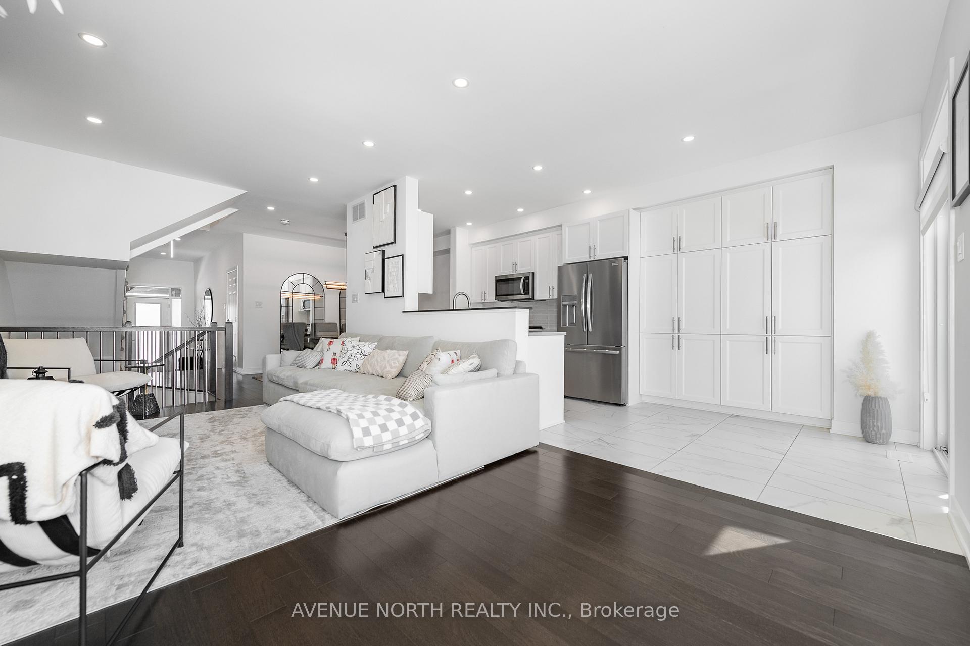 Photo 12 of 437 Fernside Street, Ottawa, Leitrim — HOMEH