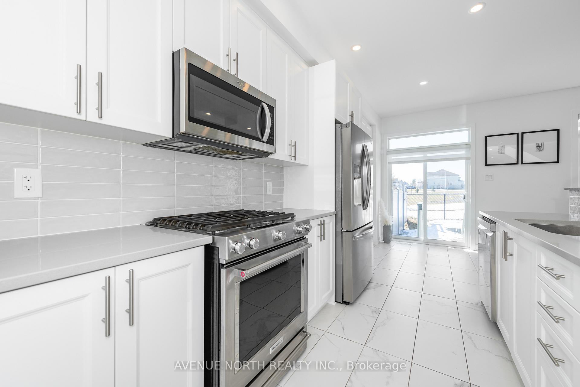 Photo 18 of 437 Fernside Street, Ottawa, Leitrim — HOMEH