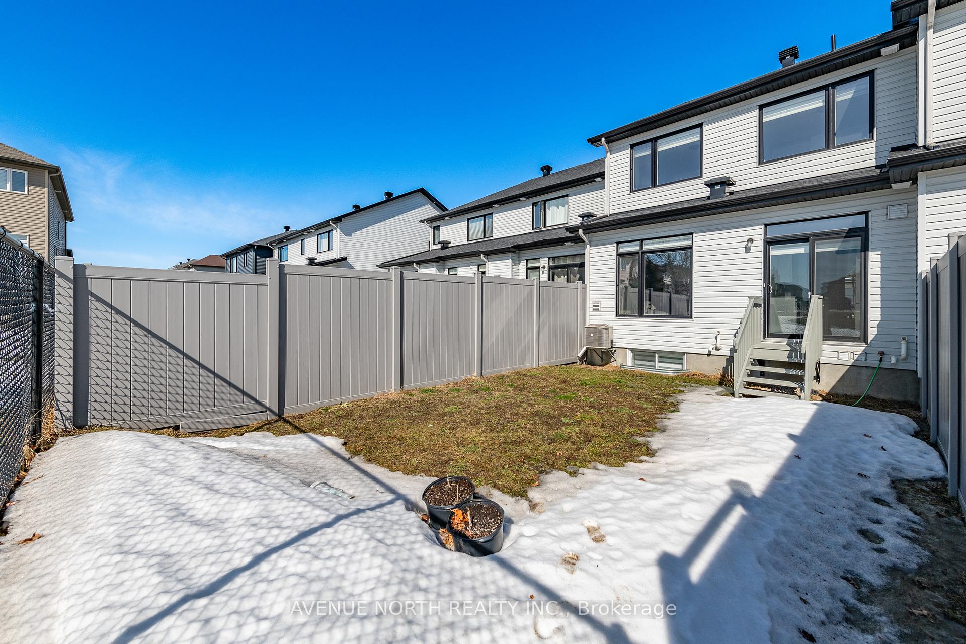 Photo 40 of 437 Fernside Street, Ottawa, Leitrim — HOMEH