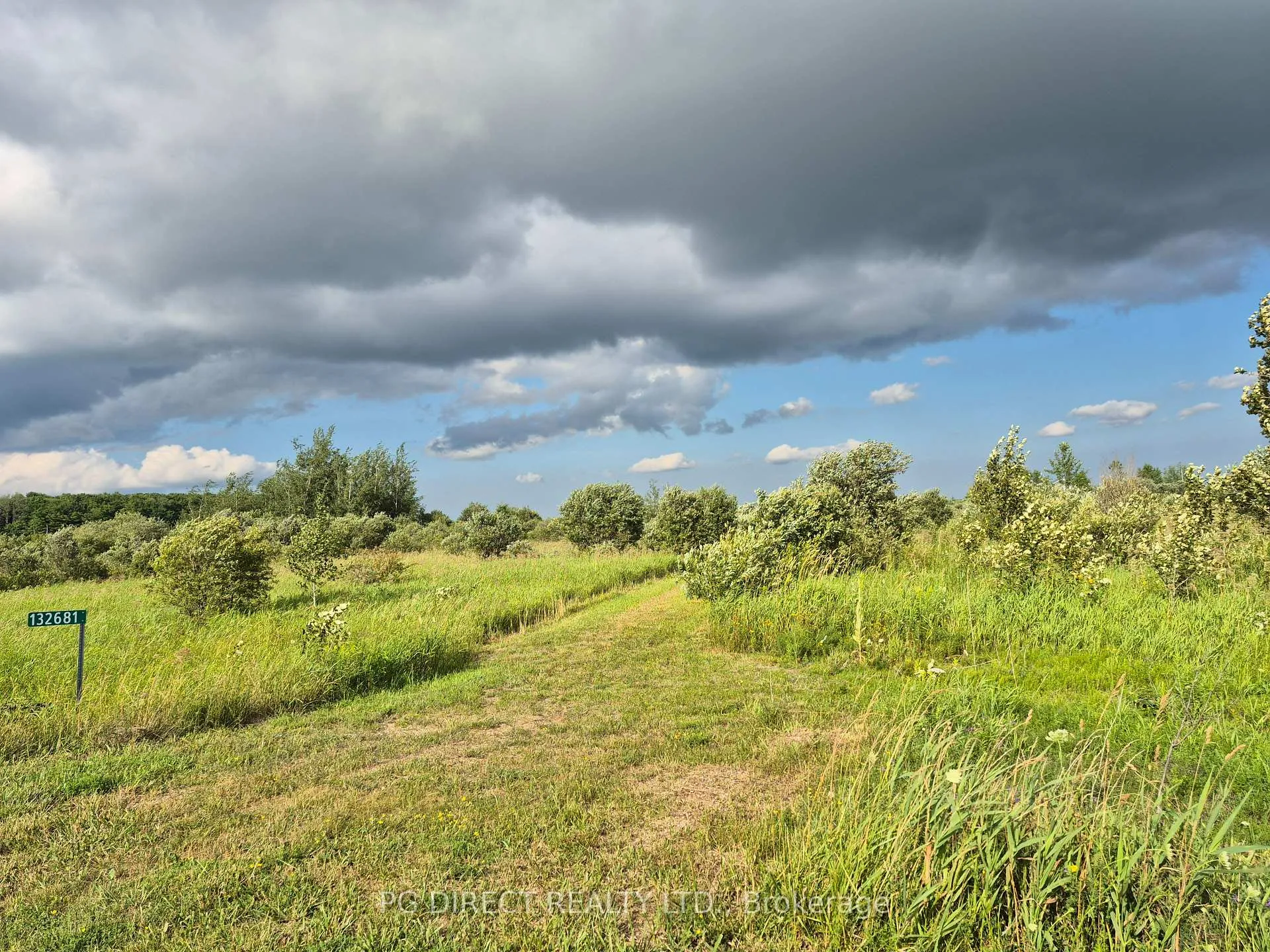 Photo of 132681 Southgate Sideroad 13
