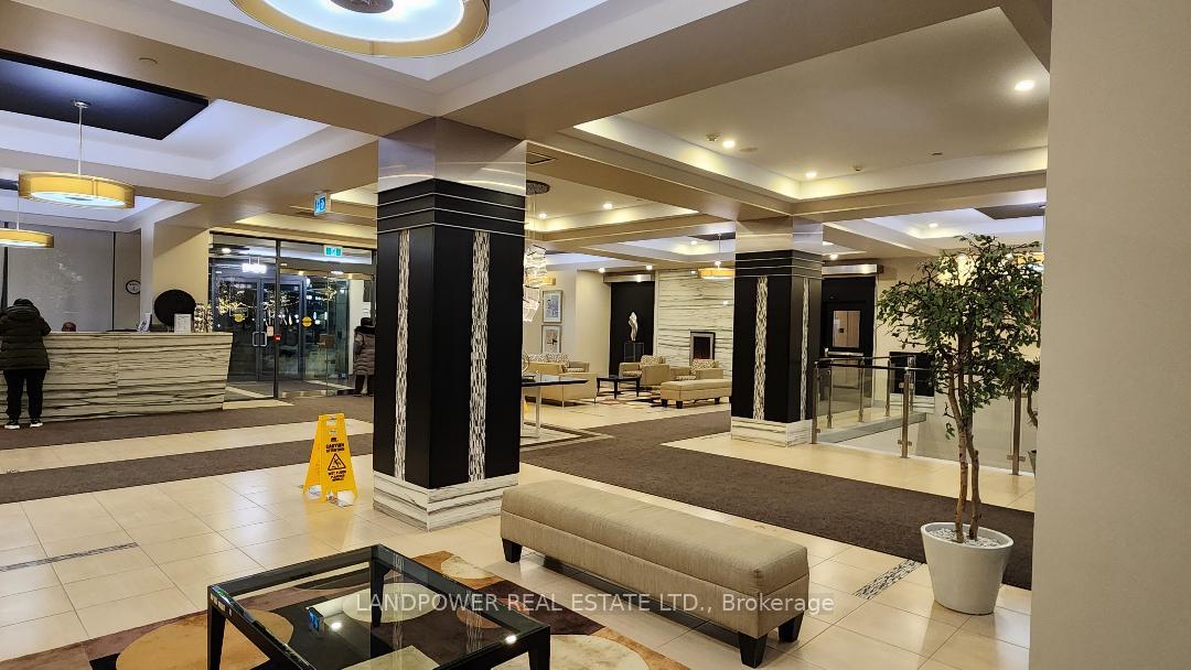 Photo 4 of Unit 718, 55 South Town Centre Boulevard, Markham, Unionville — HOMEH