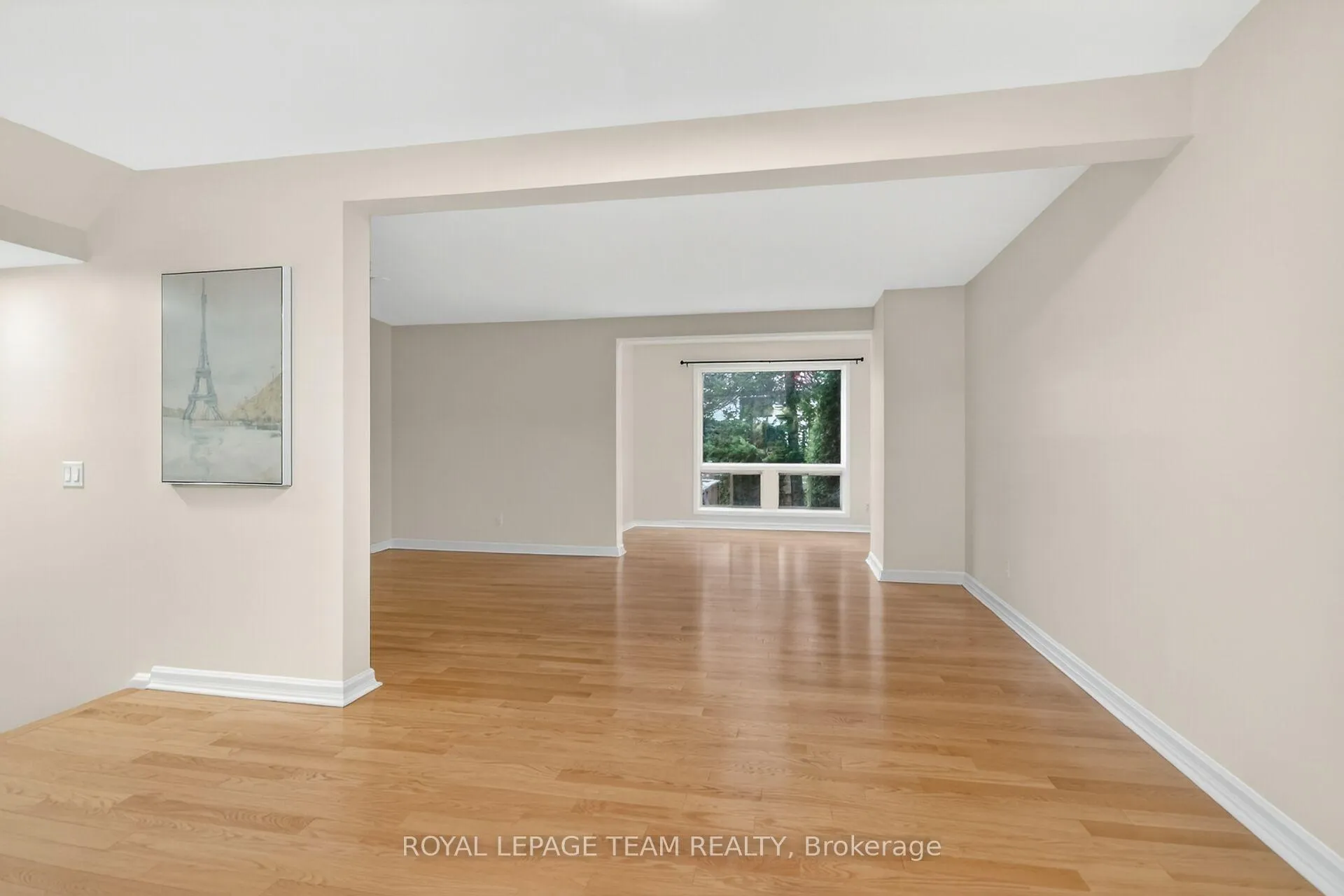 Photo 9 of 17 Providence Place, Ottawa, Barrhaven - Pheasant Run — HOMEH