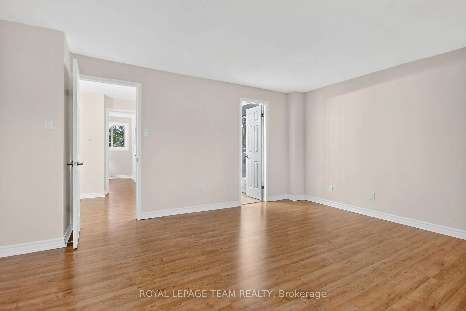 Photo 21 of 17 Providence Place, Ottawa, Barrhaven - Pheasant Run — HOMEH