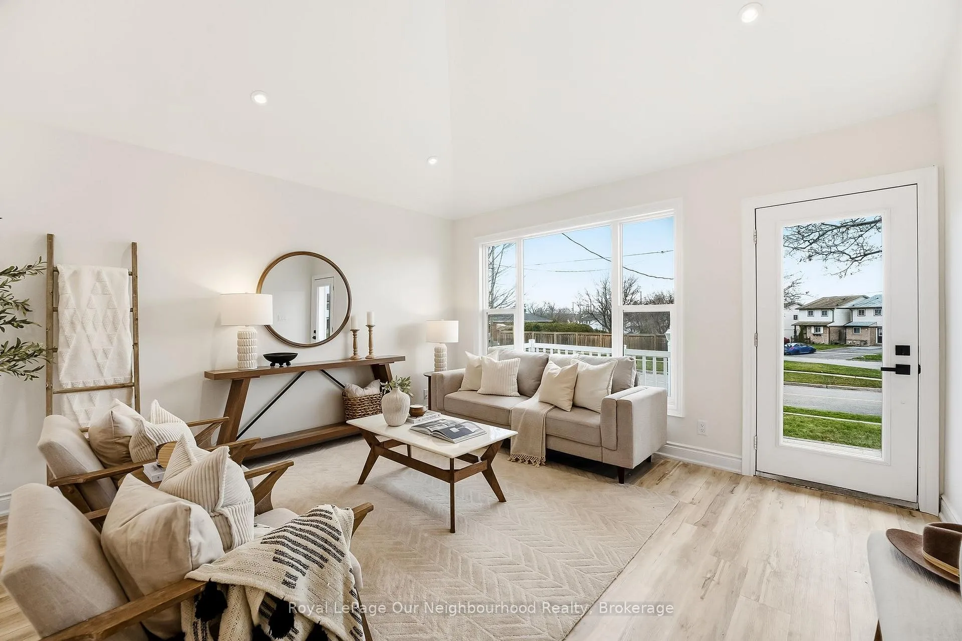 Photo 8 of 1346 Scugog Avenue, Oshawa, Lakeview — HOMEH