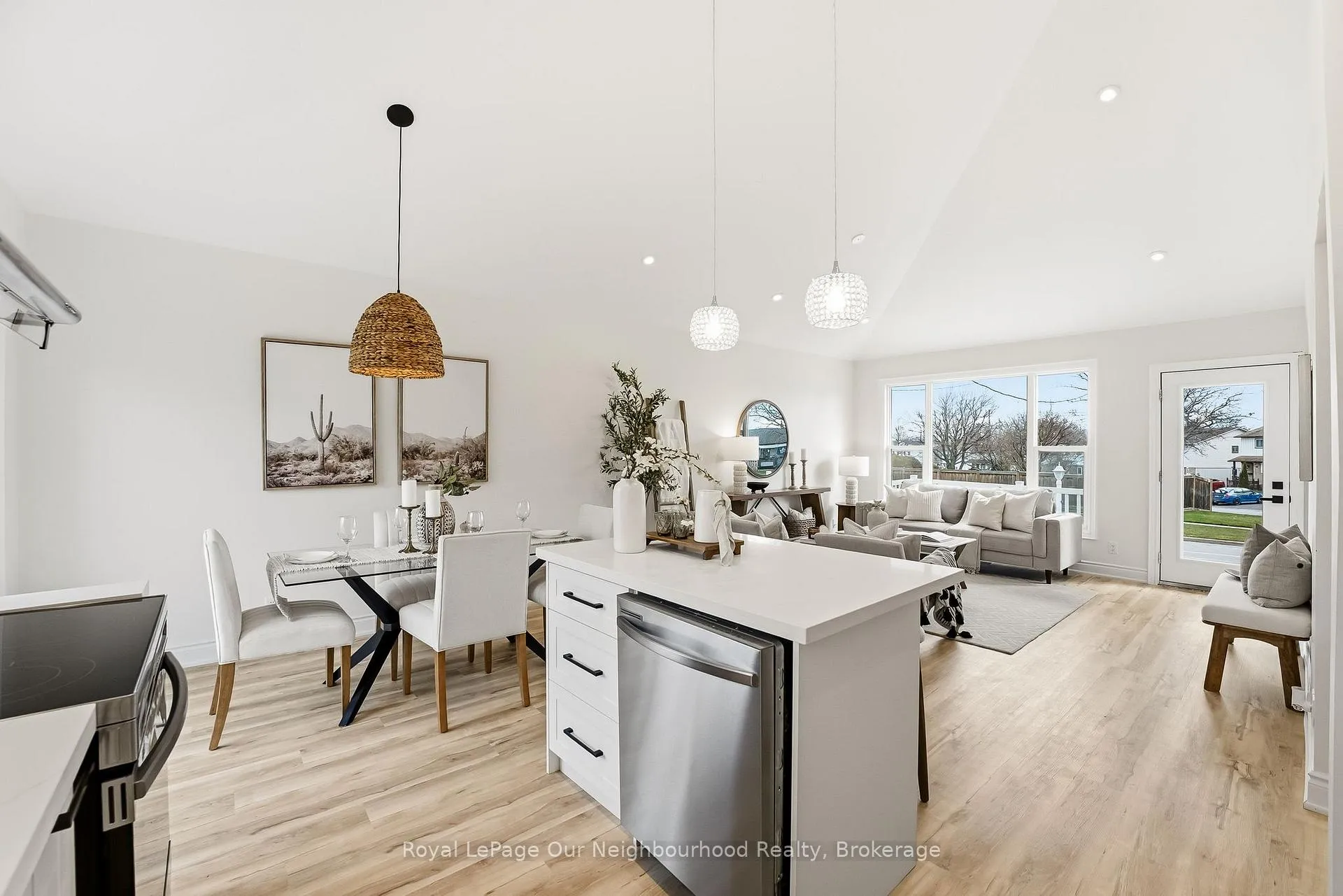 Photo 15 of 1346 Scugog Avenue, Oshawa, Lakeview — HOMEH