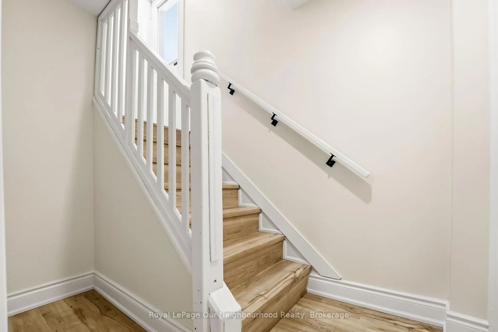 Photo 29 of 1346 Scugog Avenue, Oshawa, Lakeview — HOMEH
