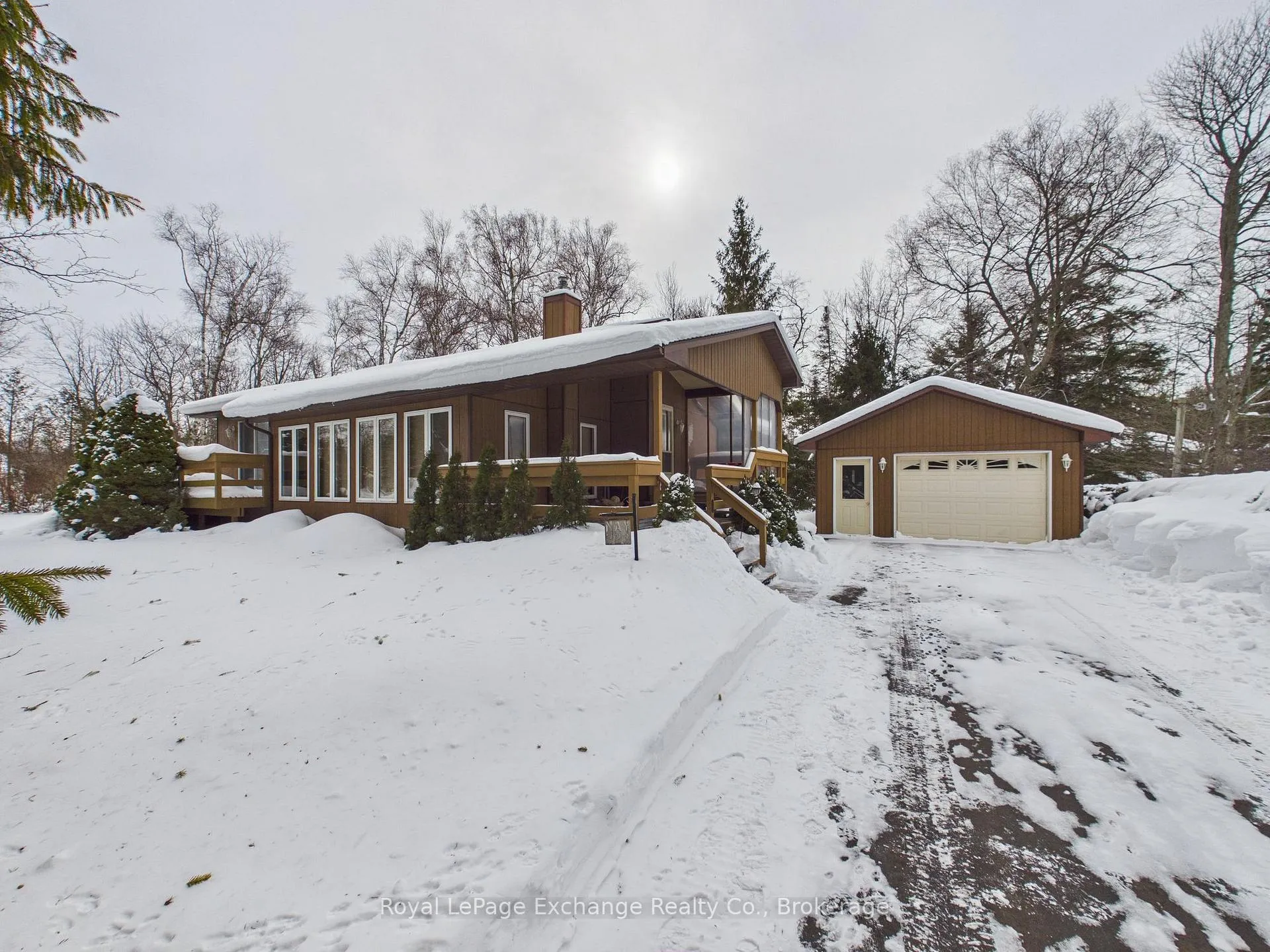 Photo 2 of 323 Tyendinaga Road, Huron-Kinloss — HOMEH