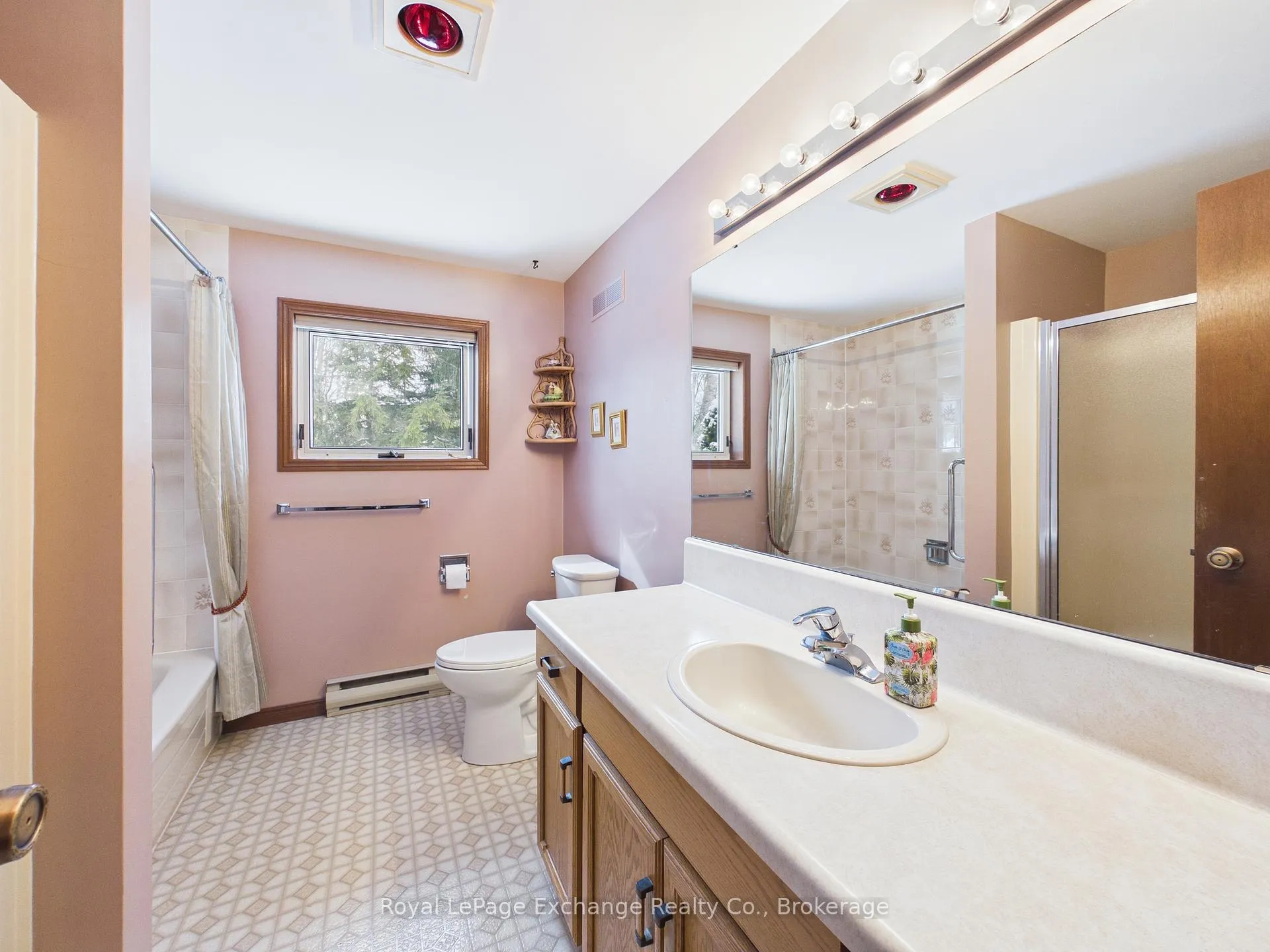Photo 11 of 323 Tyendinaga Road, Huron-Kinloss — HOMEH