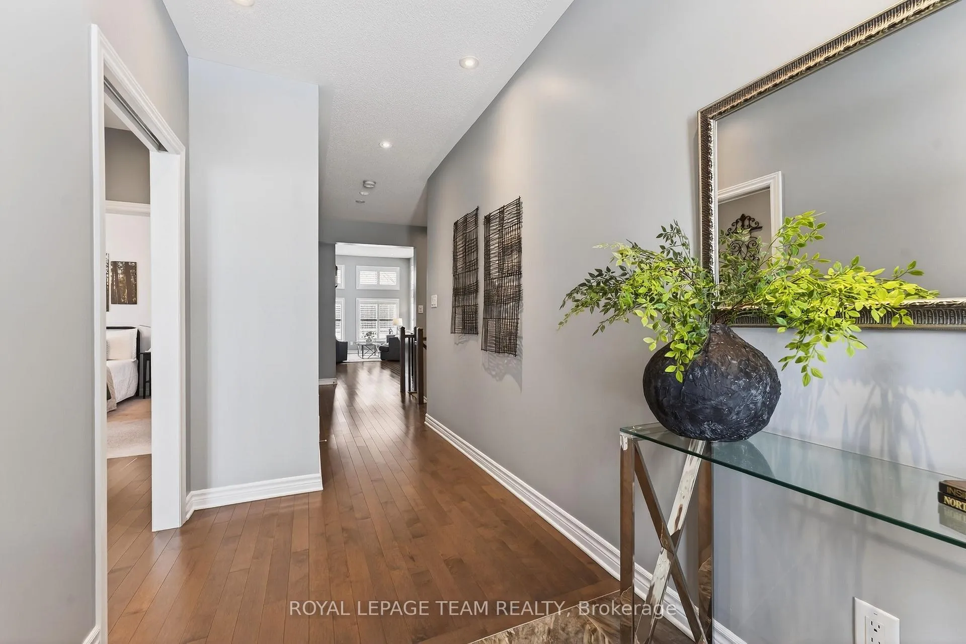Photo 5 of 834 Rockson Crescent, Ottawa, Stittsville (South) — HOMEH