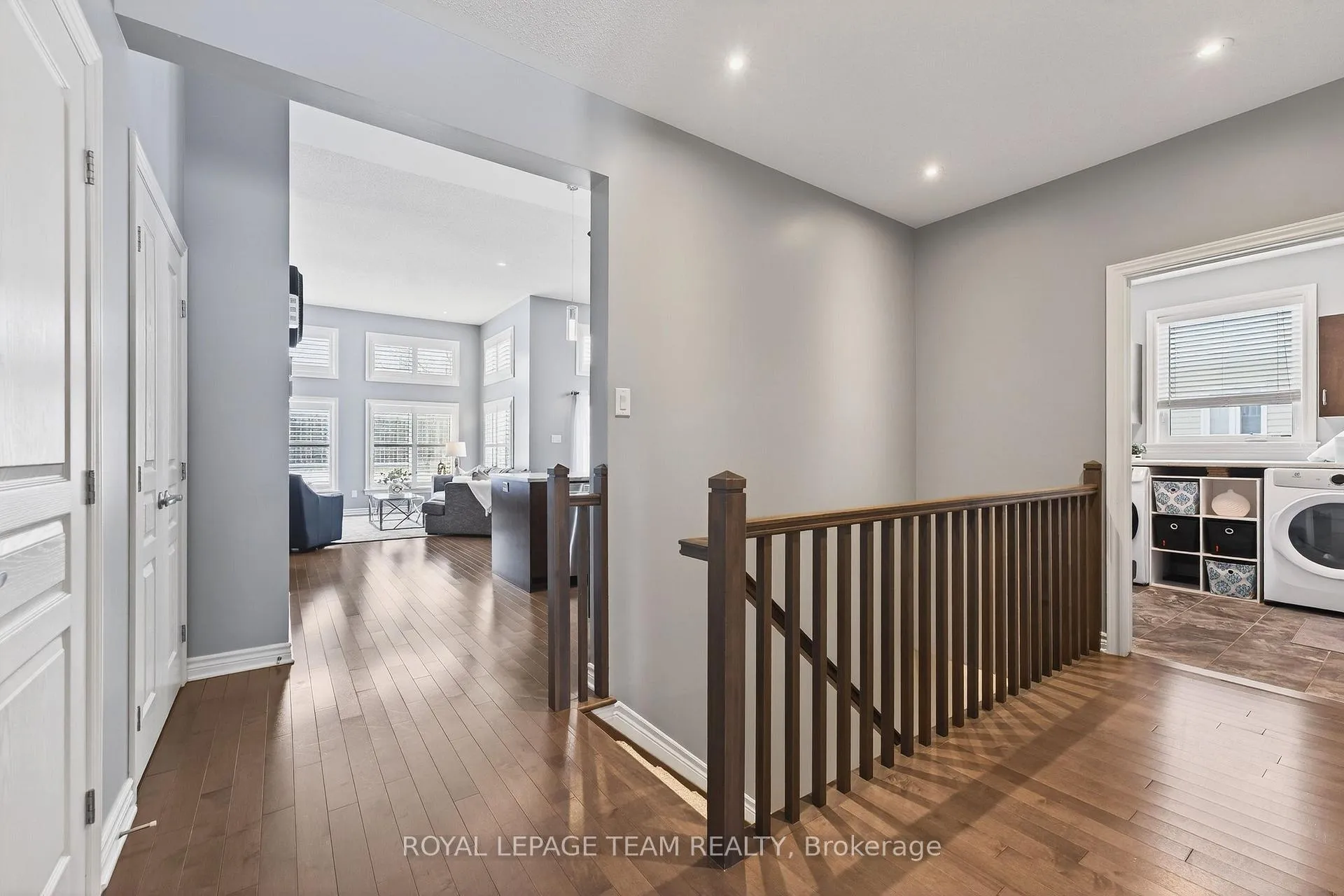 Photo 6 of 834 Rockson Crescent, Ottawa, Stittsville (South) — HOMEH