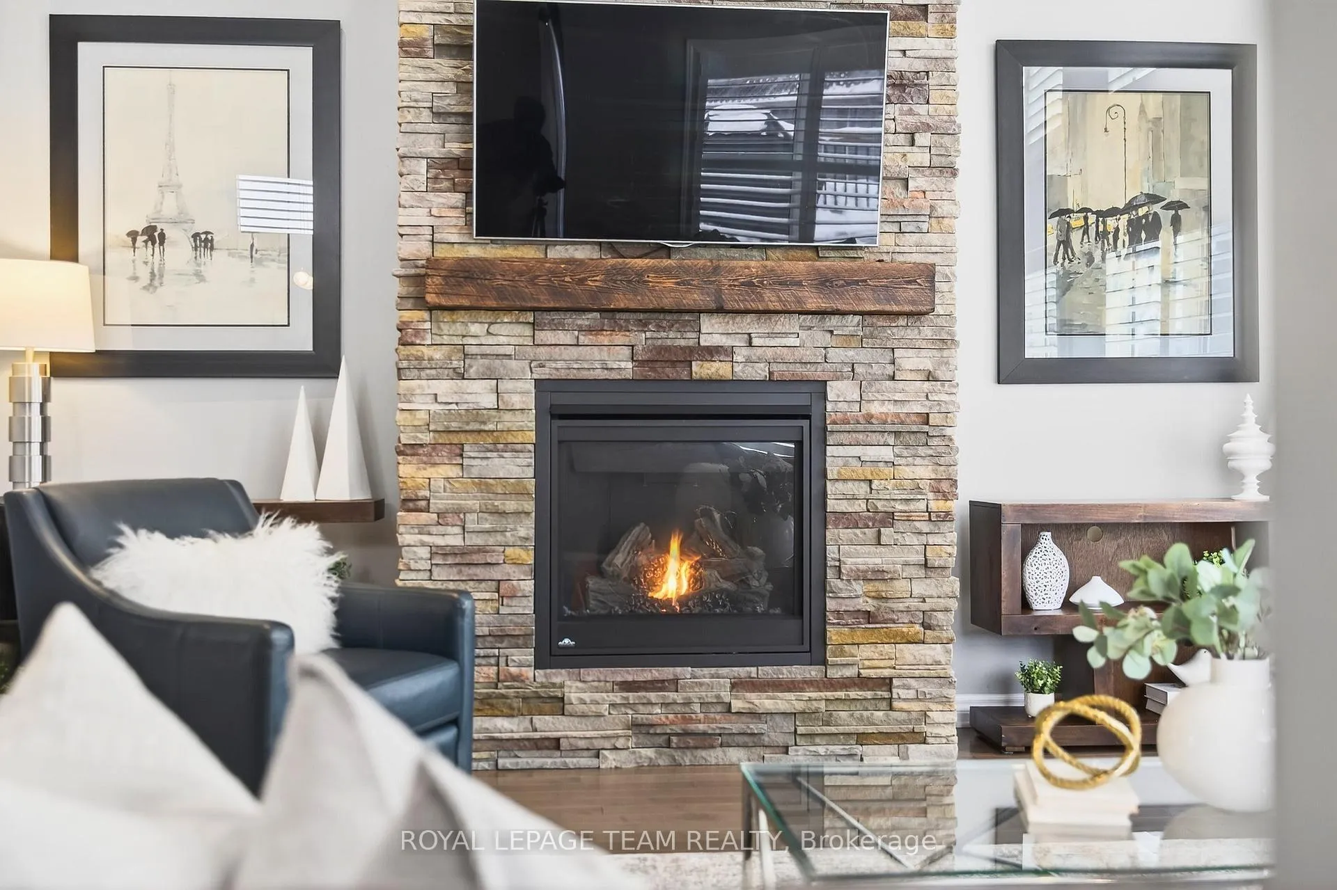 Photo 15 of 834 Rockson Crescent, Ottawa, Stittsville (South) — HOMEH
