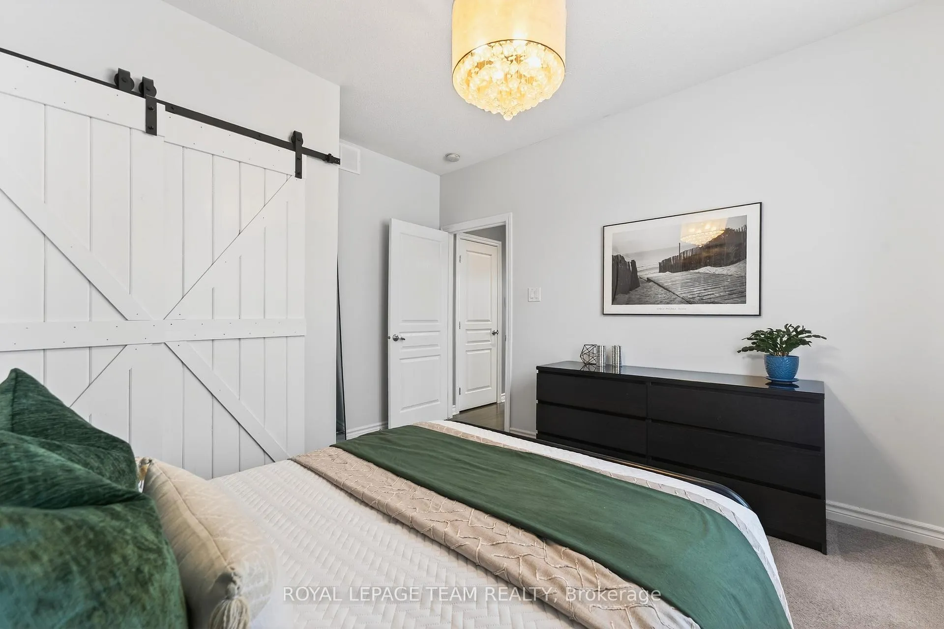 Photo 35 of 834 Rockson Crescent, Ottawa, Stittsville (South) — HOMEH