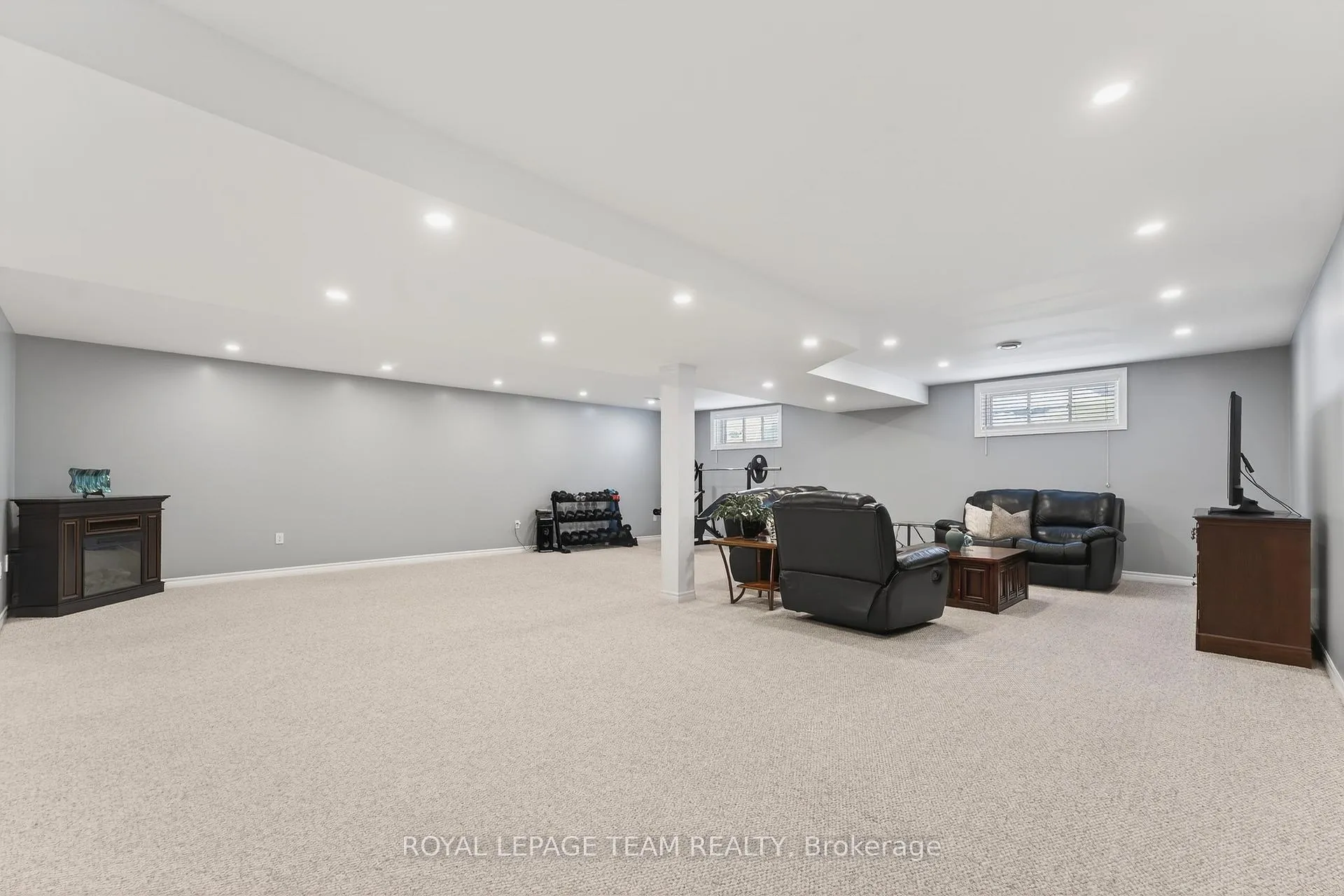 Photo 38 of 834 Rockson Crescent, Ottawa, Stittsville (South) — HOMEH