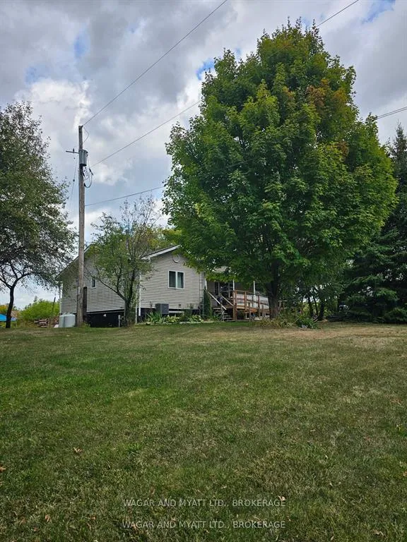 Photo 2 of 609 Lower Slash Road, Tyendinaga, Mohawks of The Bay of Quinte — HOMEH