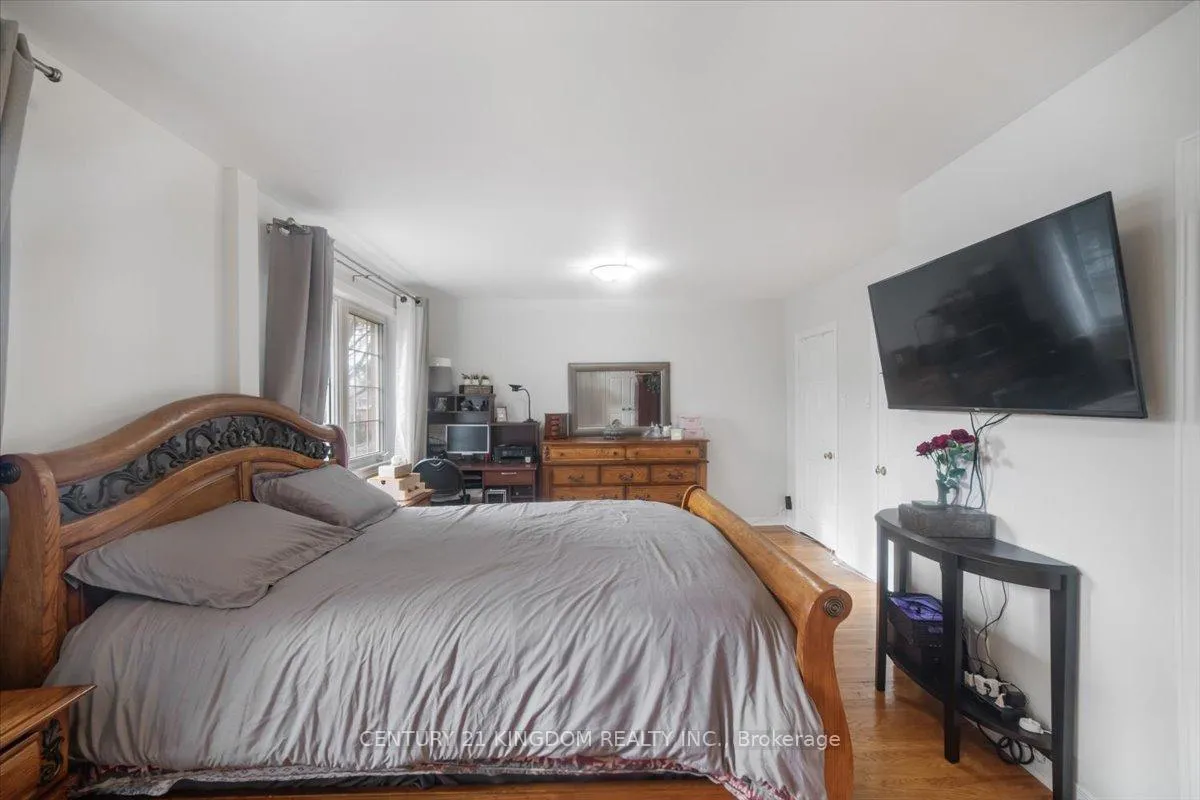 Photo 20 of 9 Durrington Crescent, Scarborough, Bendale — HOMEH