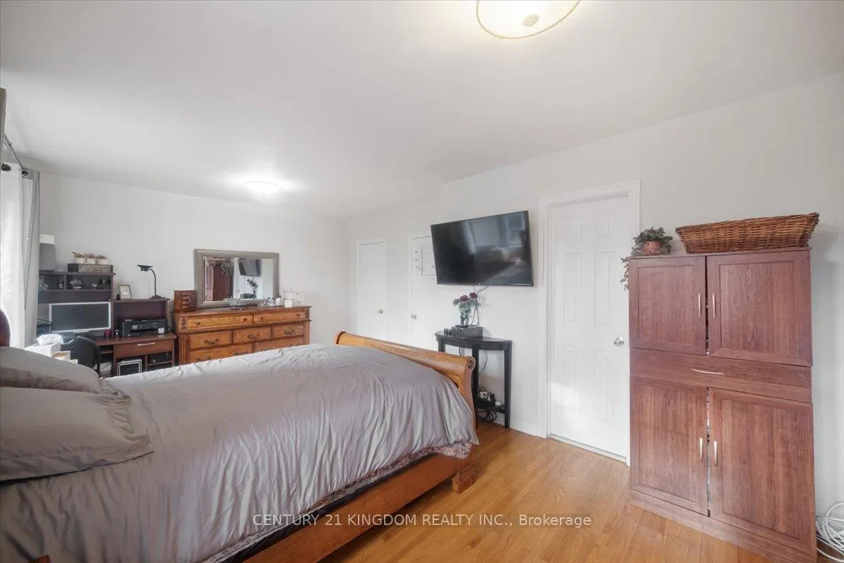 Photo 23 of 9 Durrington Crescent, Scarborough, Bendale — HOMEH