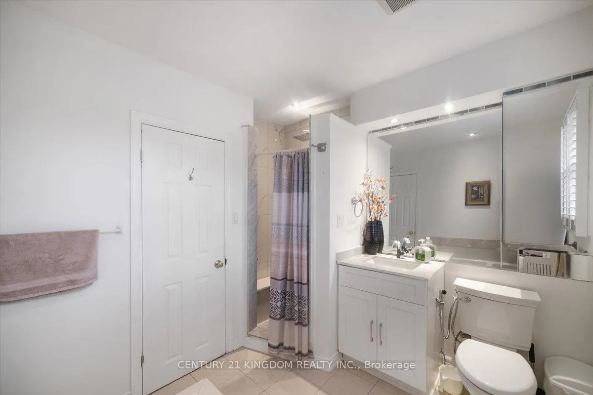 Photo 24 of 9 Durrington Crescent, Scarborough, Bendale — HOMEH