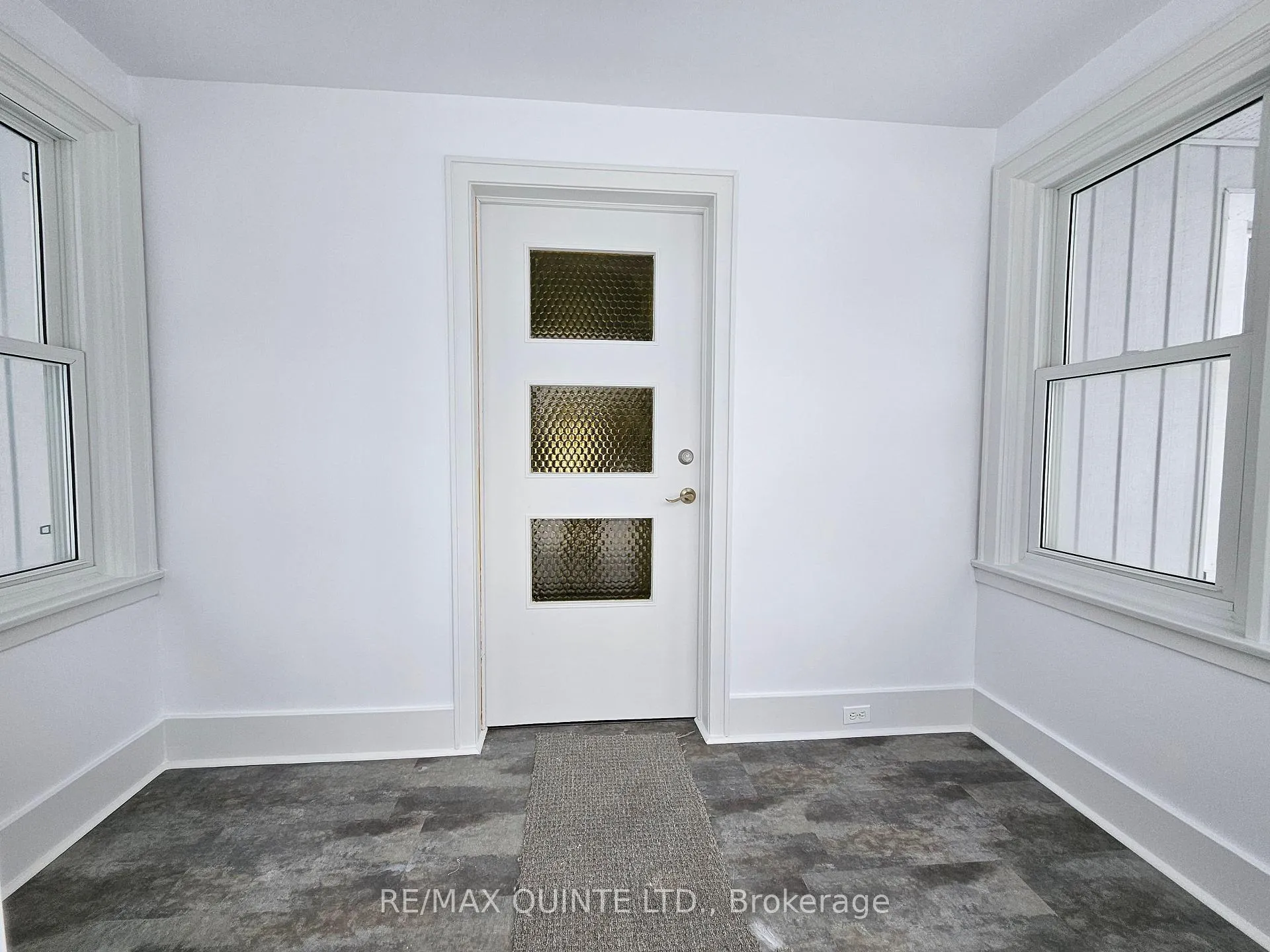 Photo 13 of 181 Burnham Street, Belleville, Belleville Ward — HOMEH