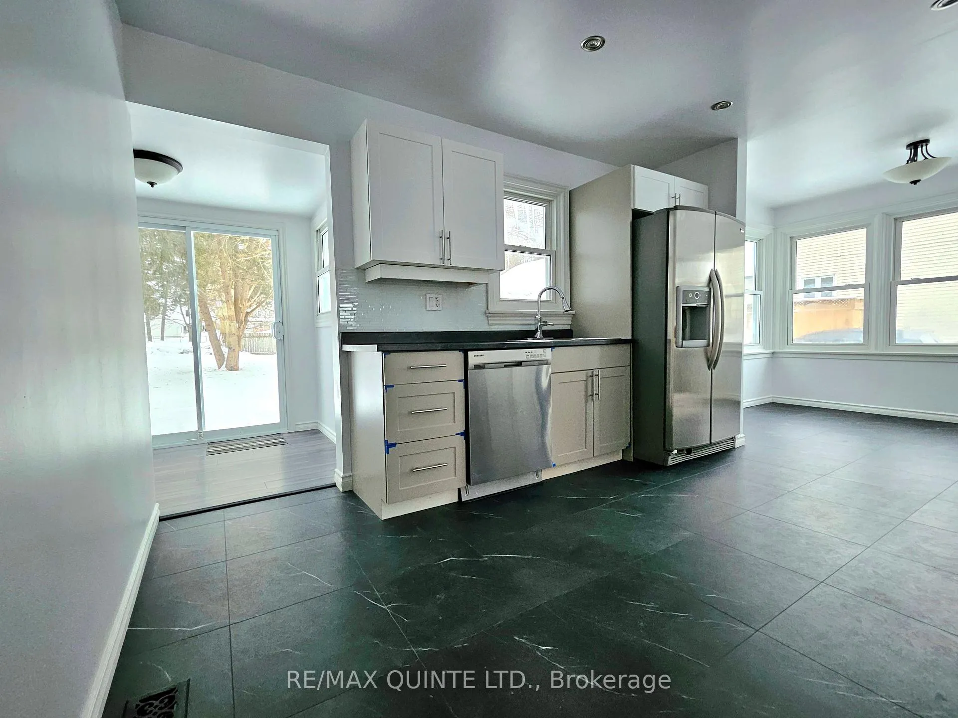 Photo 14 of 181 Burnham Street, Belleville, Belleville Ward — HOMEH