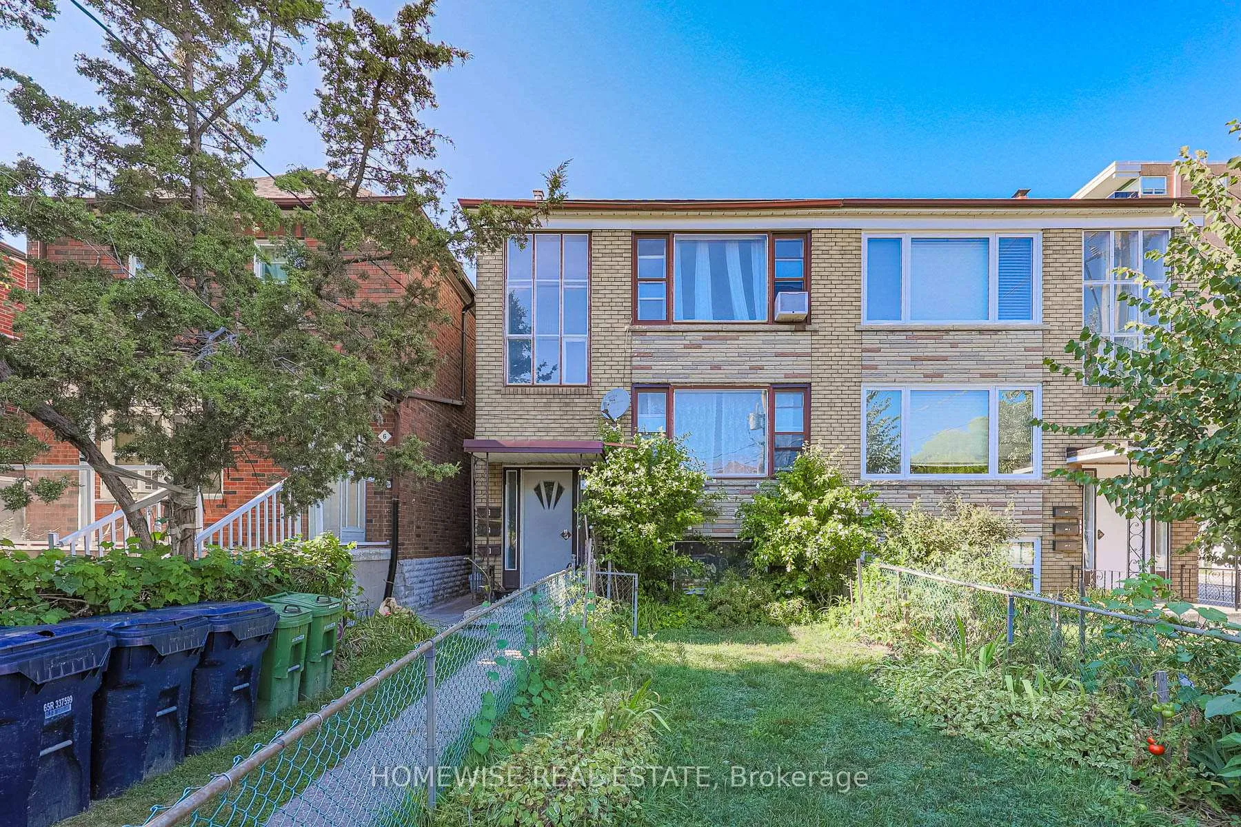 Photo 1 of 4 Lanark Avenue, Toronto, Oakwood Village — HOMEH