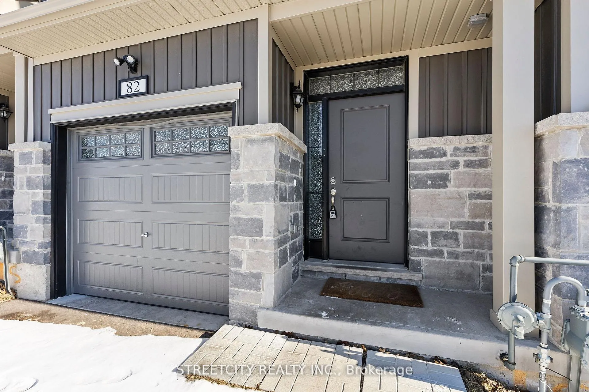 Photo 3 of 82 Middleton Street, Zorra, Thamesford — HOMEH