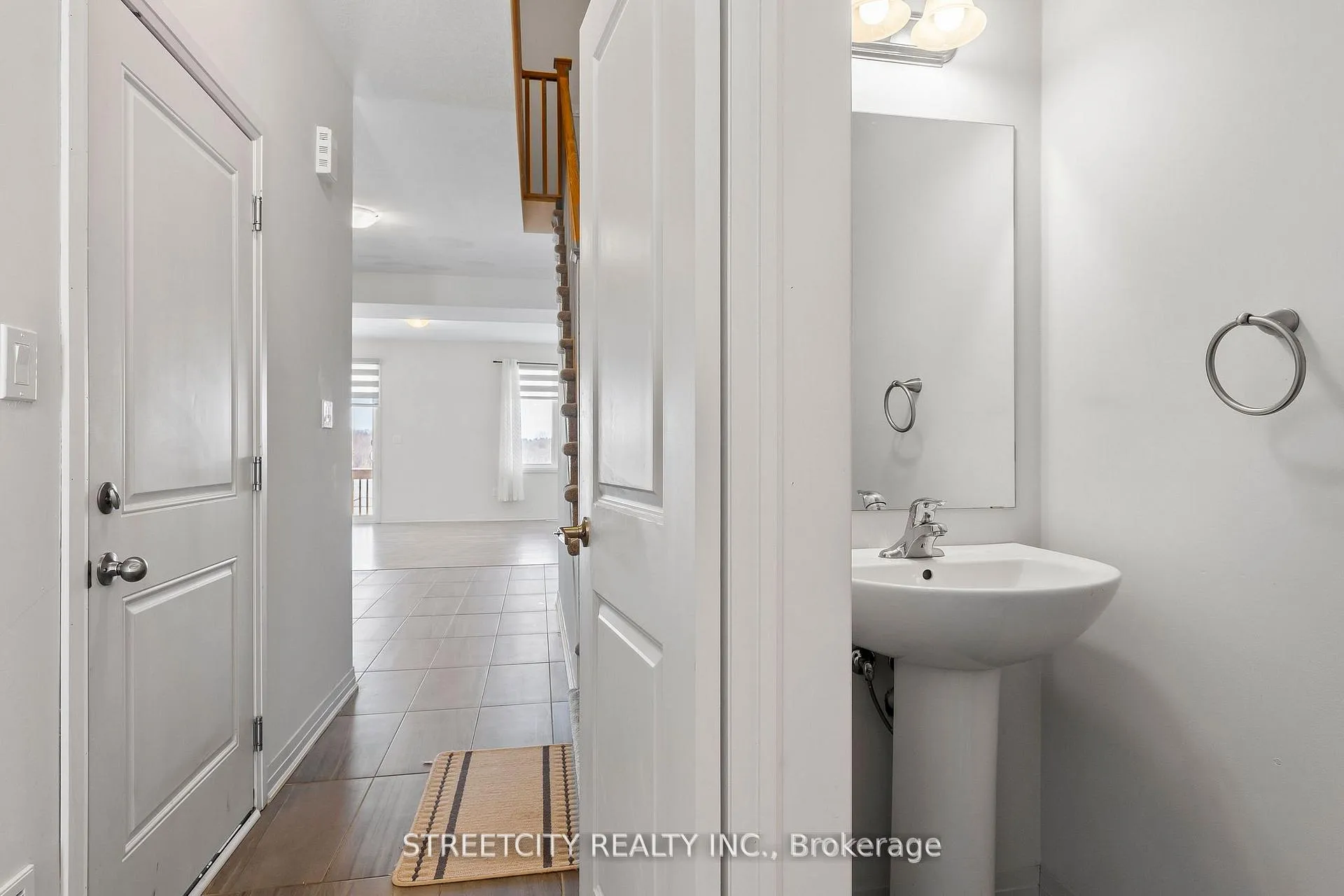 Photo 6 of 82 Middleton Street, Zorra, Thamesford — HOMEH