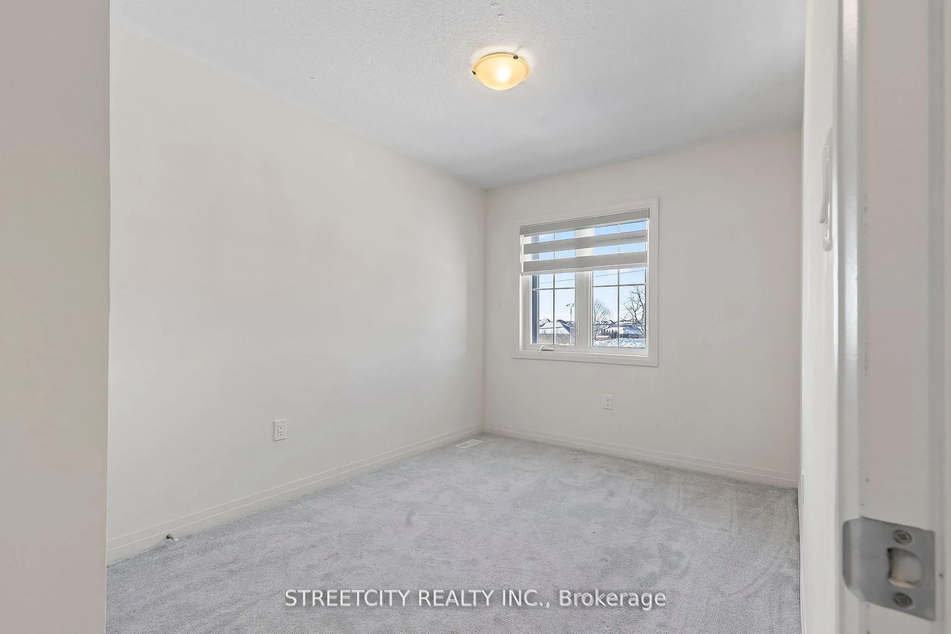 Photo 25 of 82 Middleton Street, Zorra, Thamesford — HOMEH