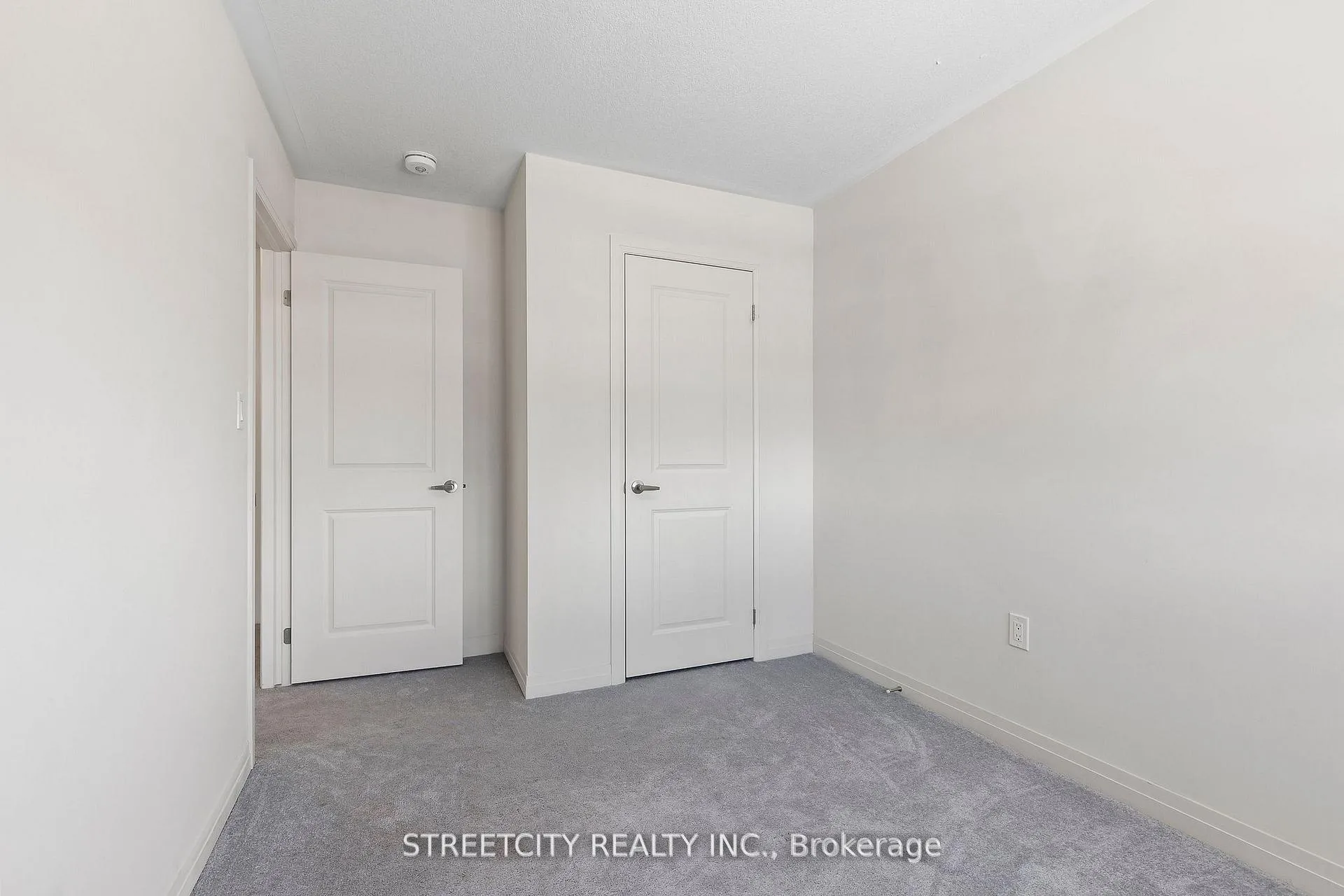 Photo 26 of 82 Middleton Street, Zorra, Thamesford — HOMEH