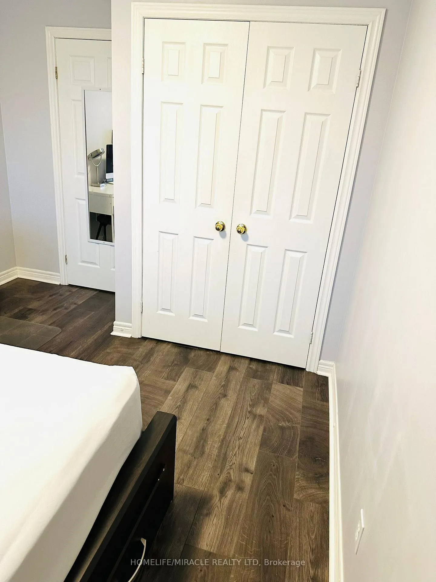 Photo 11 of 28 Peachwood Crescent, Hamilton, Stoney Creek — HOMEH