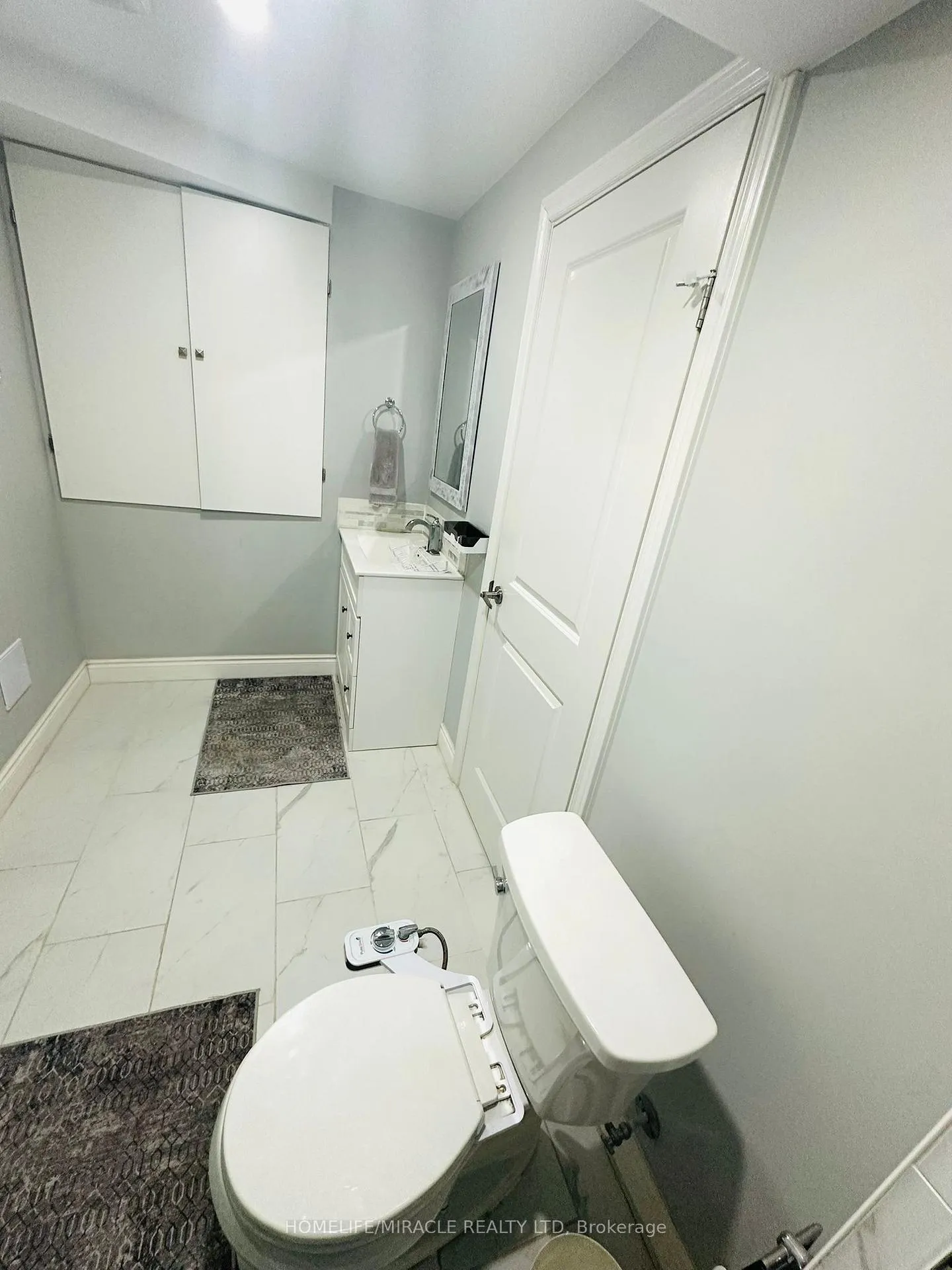 Photo 19 of 28 Peachwood Crescent, Hamilton, Stoney Creek — HOMEH