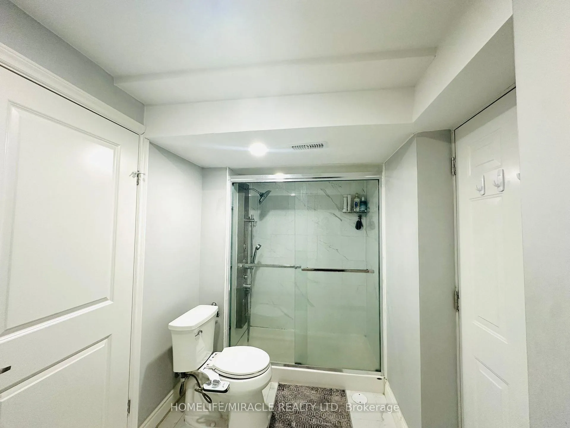 Photo 26 of 28 Peachwood Crescent, Hamilton, Stoney Creek — HOMEH