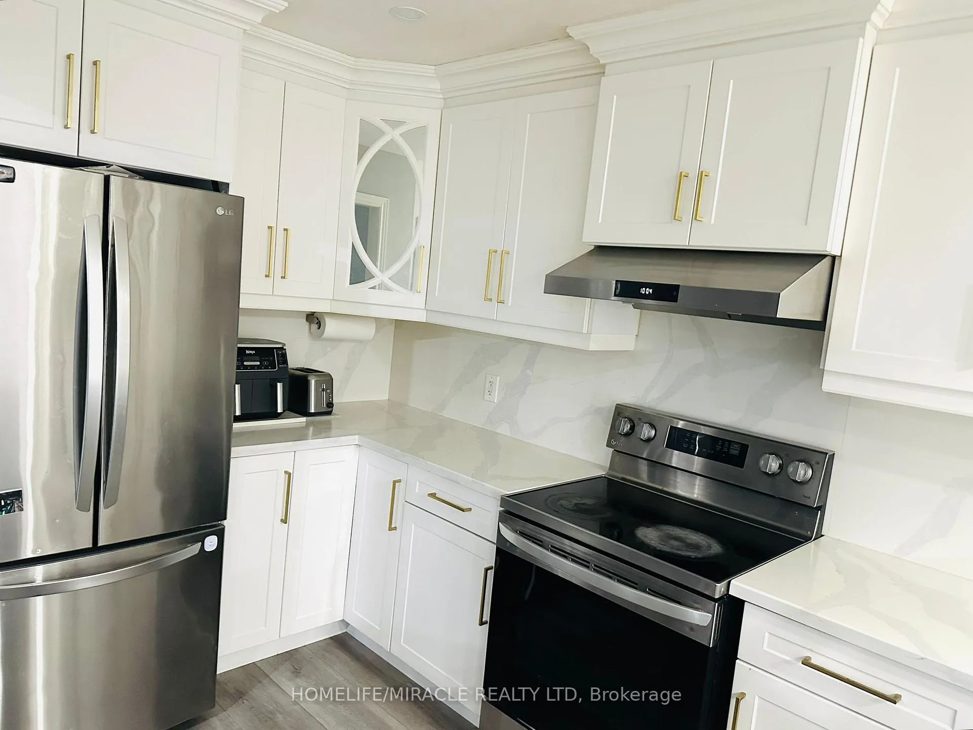 Photo 44 of 28 Peachwood Crescent, Hamilton, Stoney Creek — HOMEH