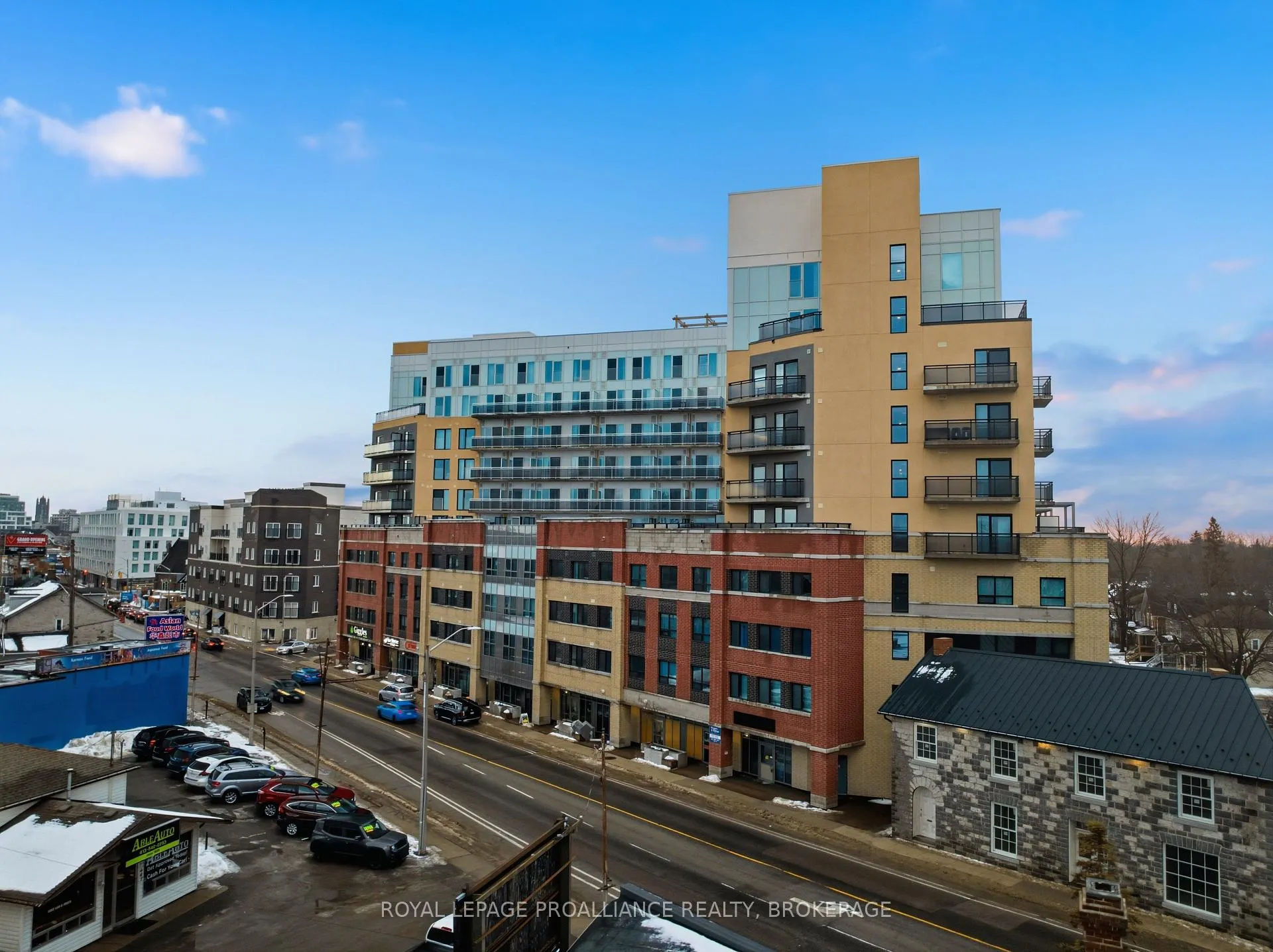 Photo 1 of Unit 415, 652 Princess Street, Kingston, Central City East — HOMEH