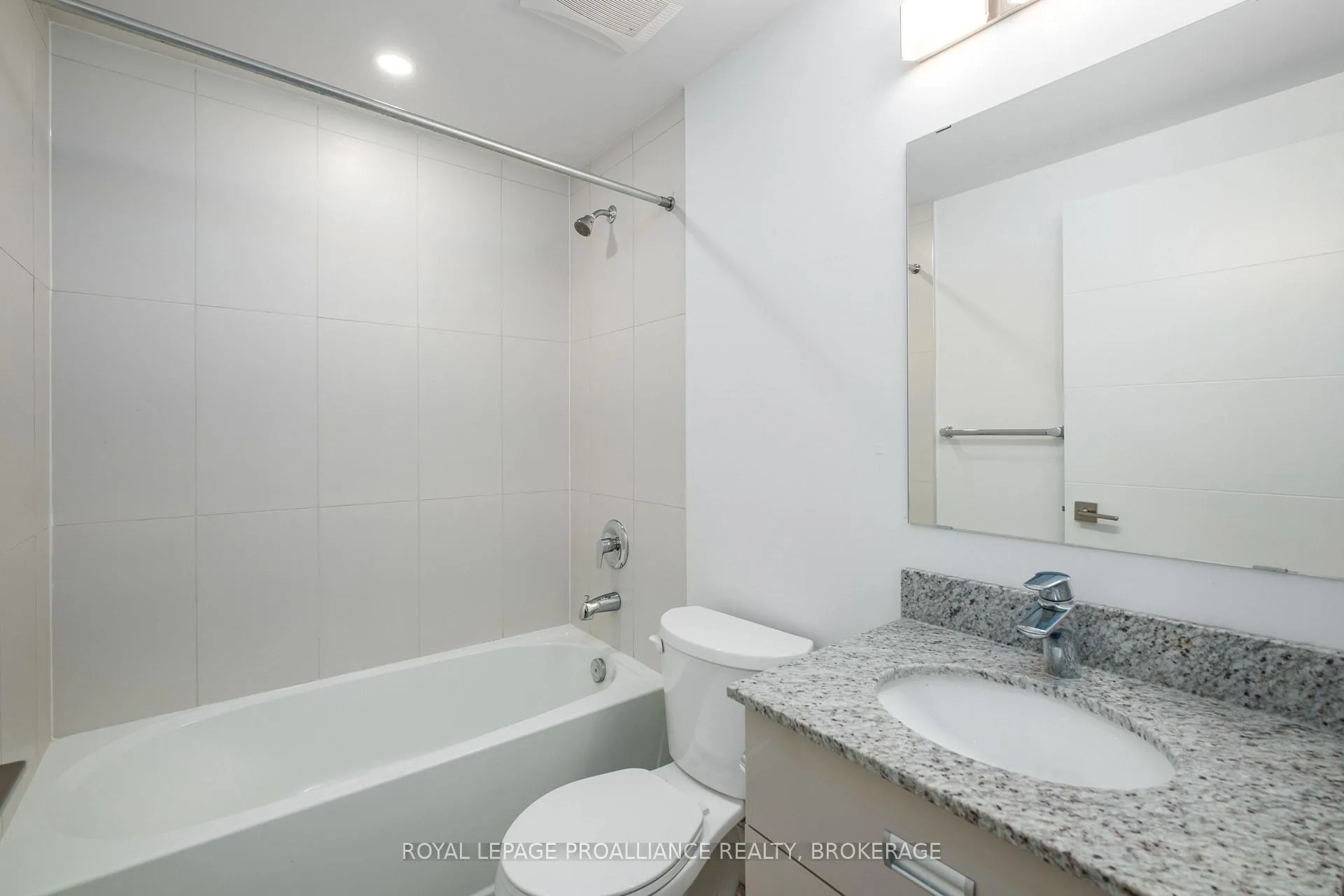 Photo 4 of Unit 415, 652 Princess Street, Kingston, Central City East — HOMEH