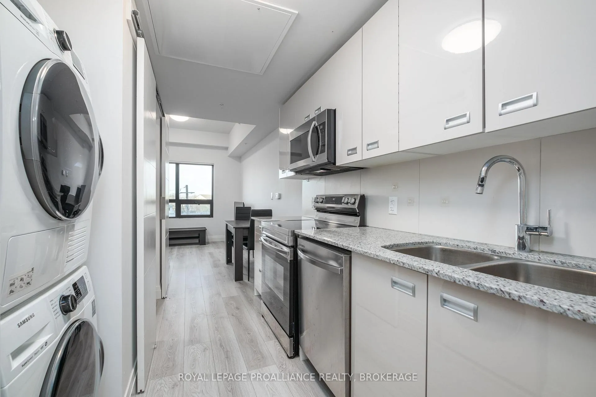 Photo 6 of Unit 415, 652 Princess Street, Kingston, Central City East — HOMEH