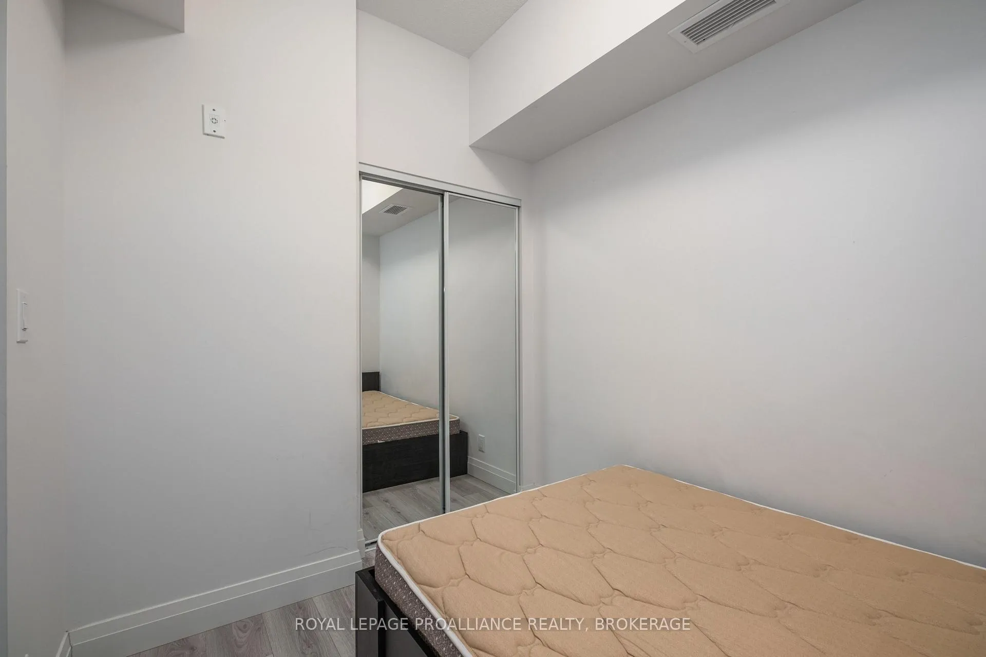 Photo 9 of Unit 415, 652 Princess Street, Kingston, Central City East — HOMEH