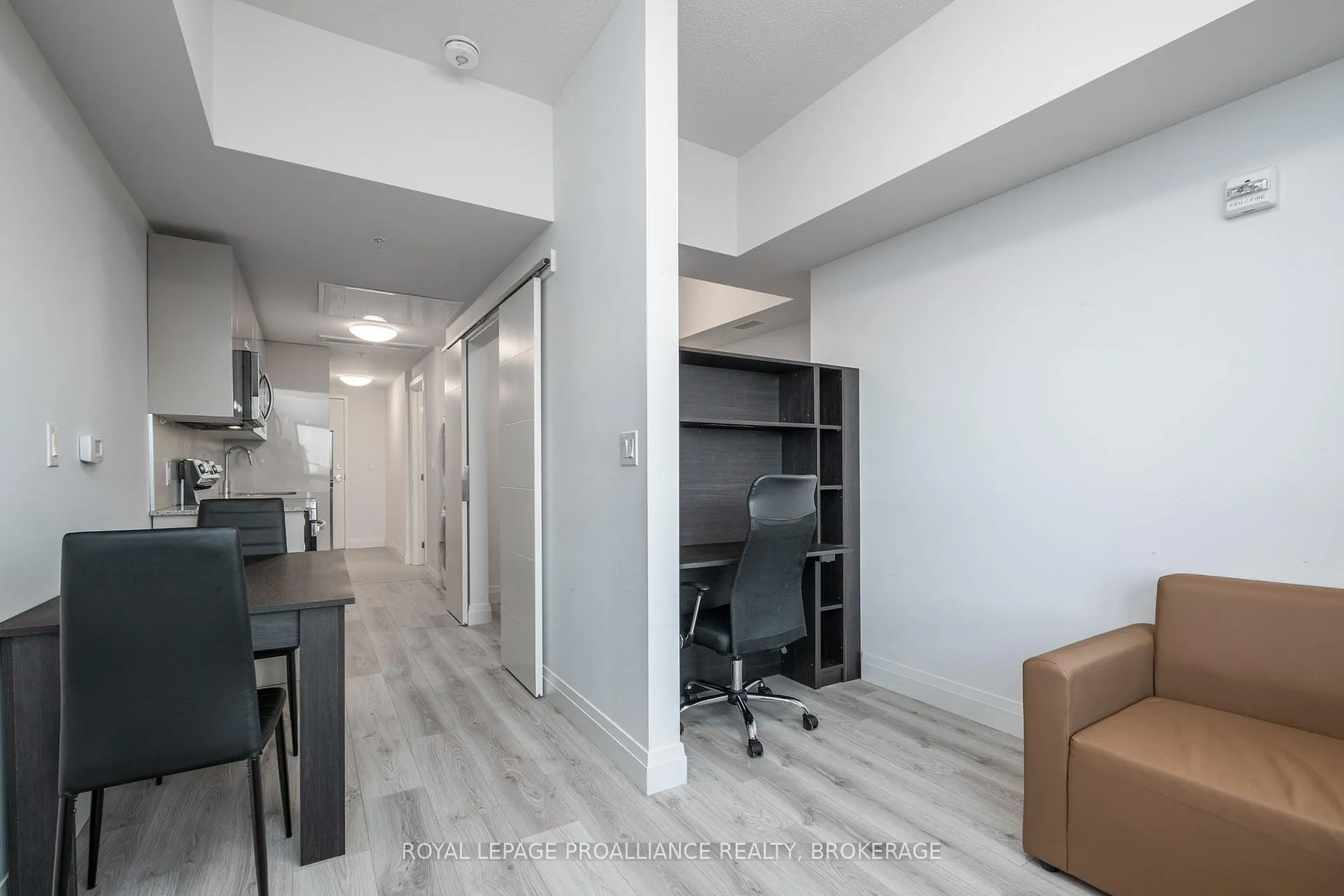 Photo 12 of Unit 415, 652 Princess Street, Kingston, Central City East — HOMEH