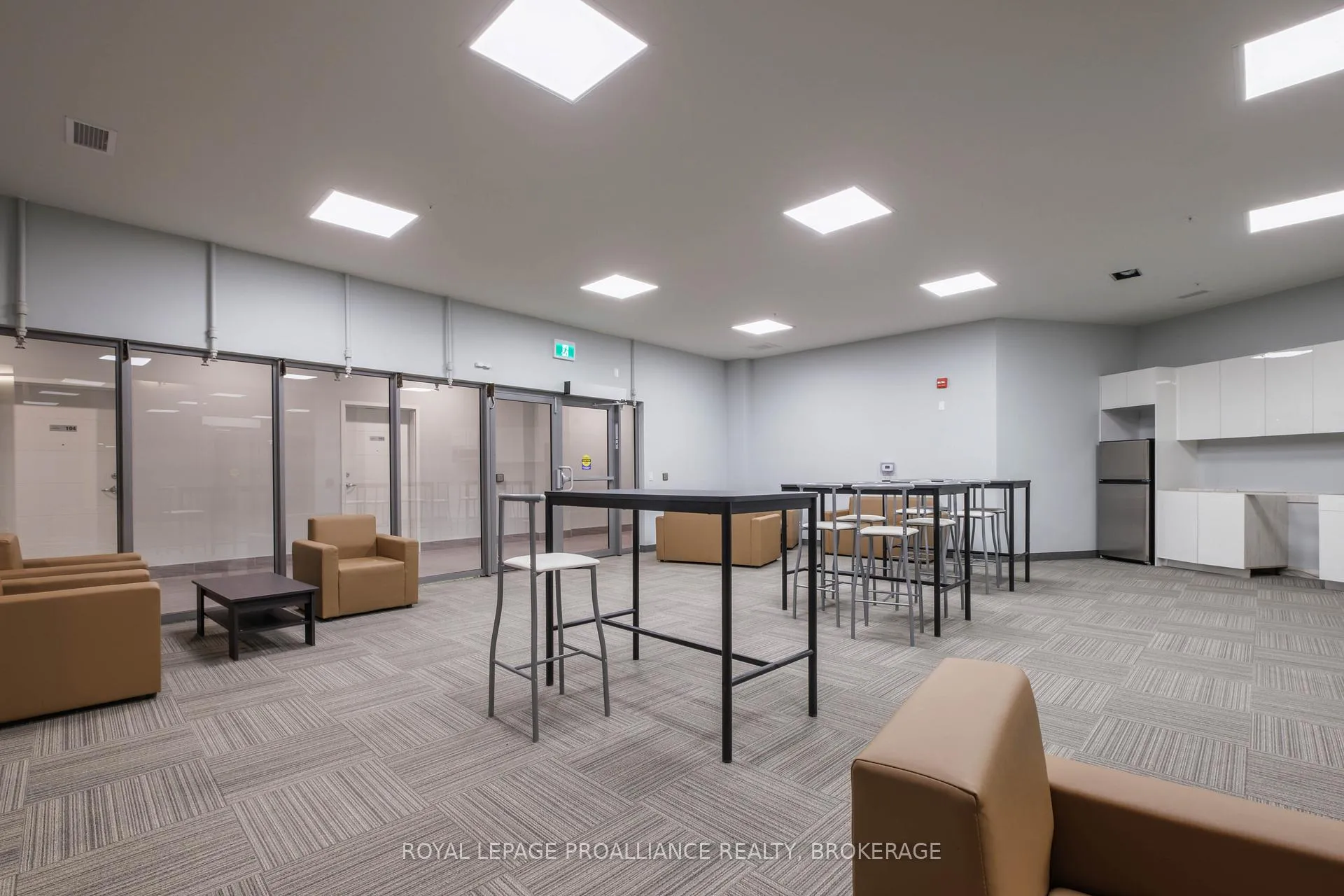 Photo 20 of Unit 415, 652 Princess Street, Kingston, Central City East — HOMEH