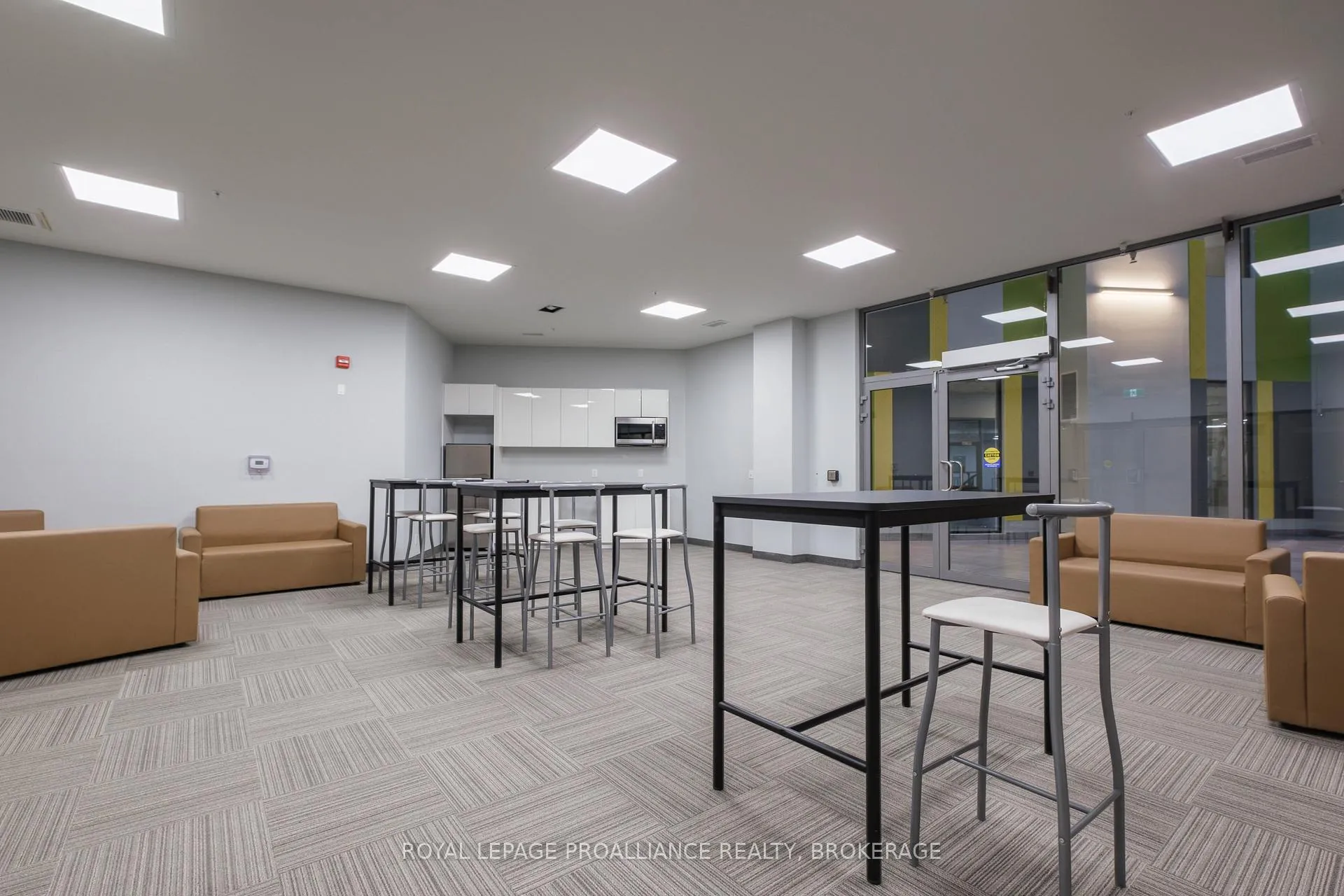 Photo 21 of Unit 415, 652 Princess Street, Kingston, Central City East — HOMEH